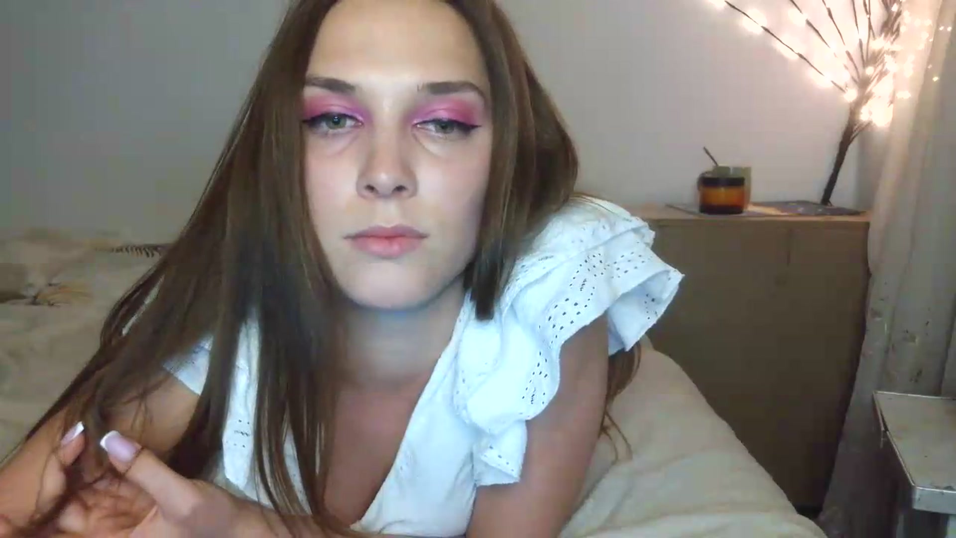 Gallery image thumbnail from HaleyReed's myfreecams stream on, 05/25/2026, 17:02 image 2 of 20
