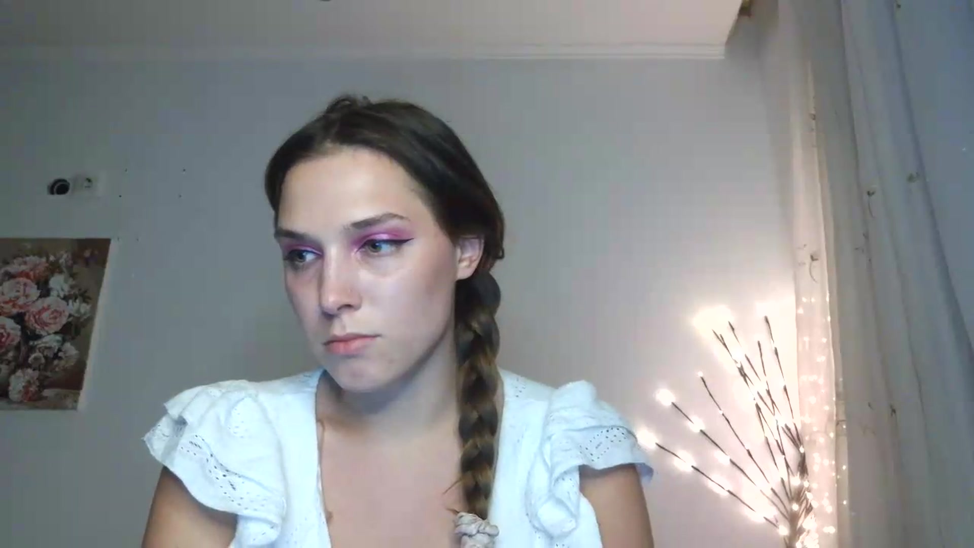 Gallery image thumbnail from HaleyReed's myfreecams stream on, 05/25/2026, 17:02 image 19 of 20