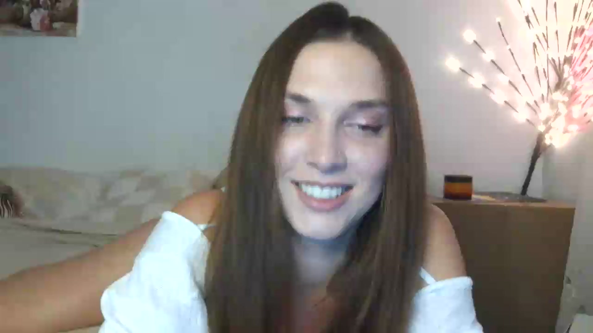 Gallery image thumbnail from HaleyReed's myfreecams stream on, 05/26/2026, 12:54 image 8 of 20
