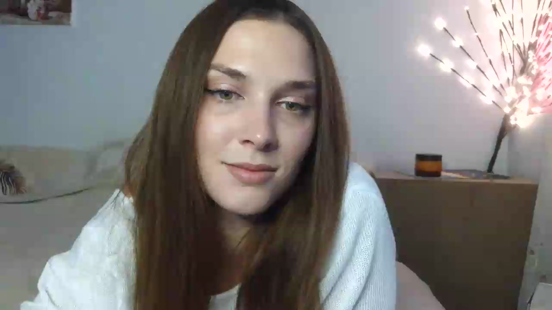Gallery image thumbnail from HaleyReed's myfreecams stream on, 05/26/2026, 12:54 image 1 of 20