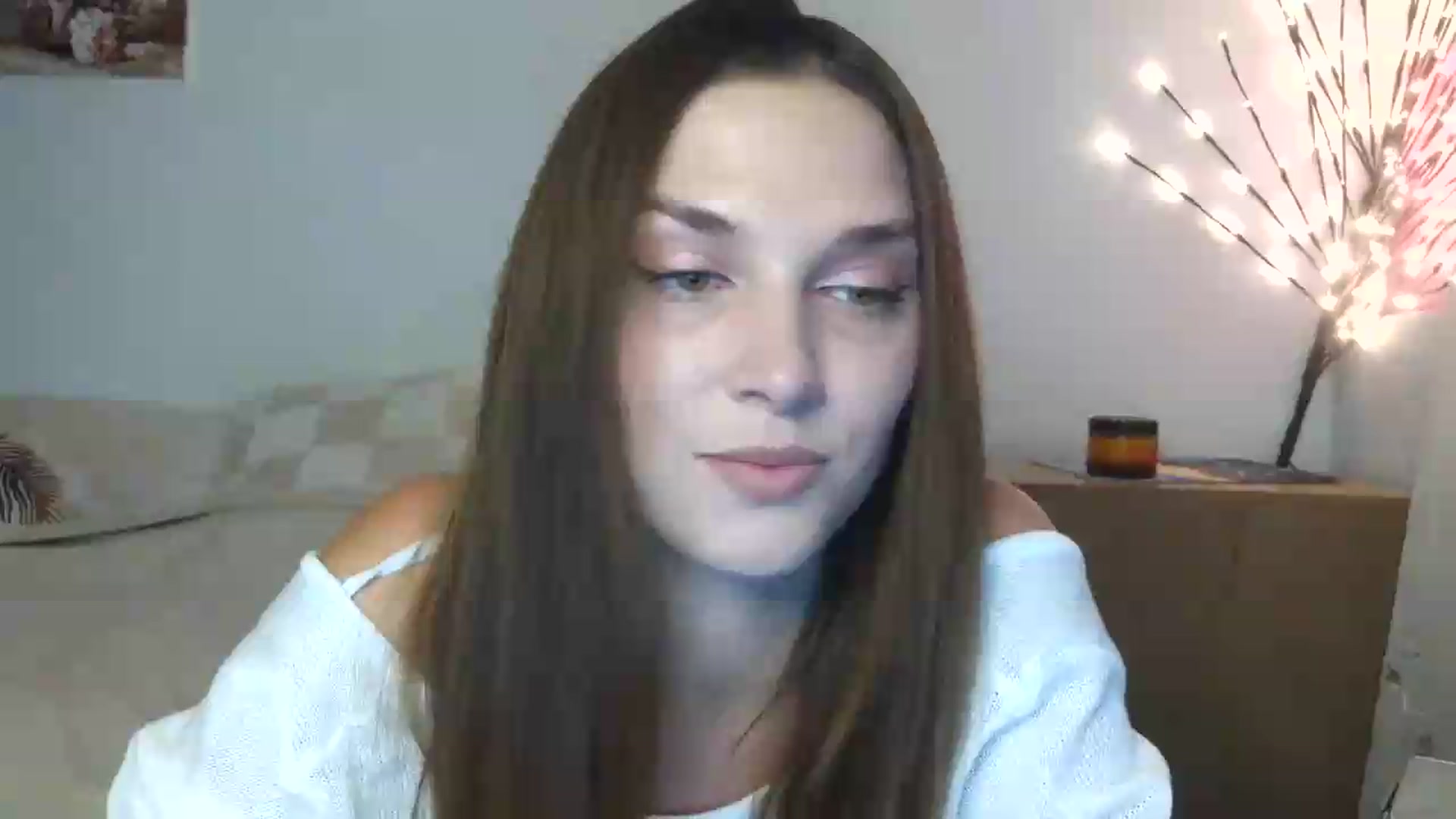 Gallery image thumbnail from HaleyReed's myfreecams stream on, 05/26/2026, 12:54 image 5 of 20