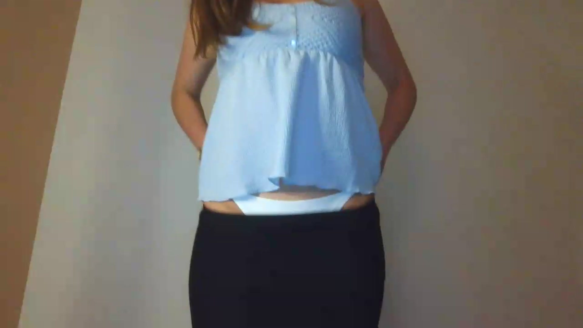 Gallery image thumbnail from HaleyReed's myfreecams stream on, 05/26/2026, 17:51 image 15 of 20