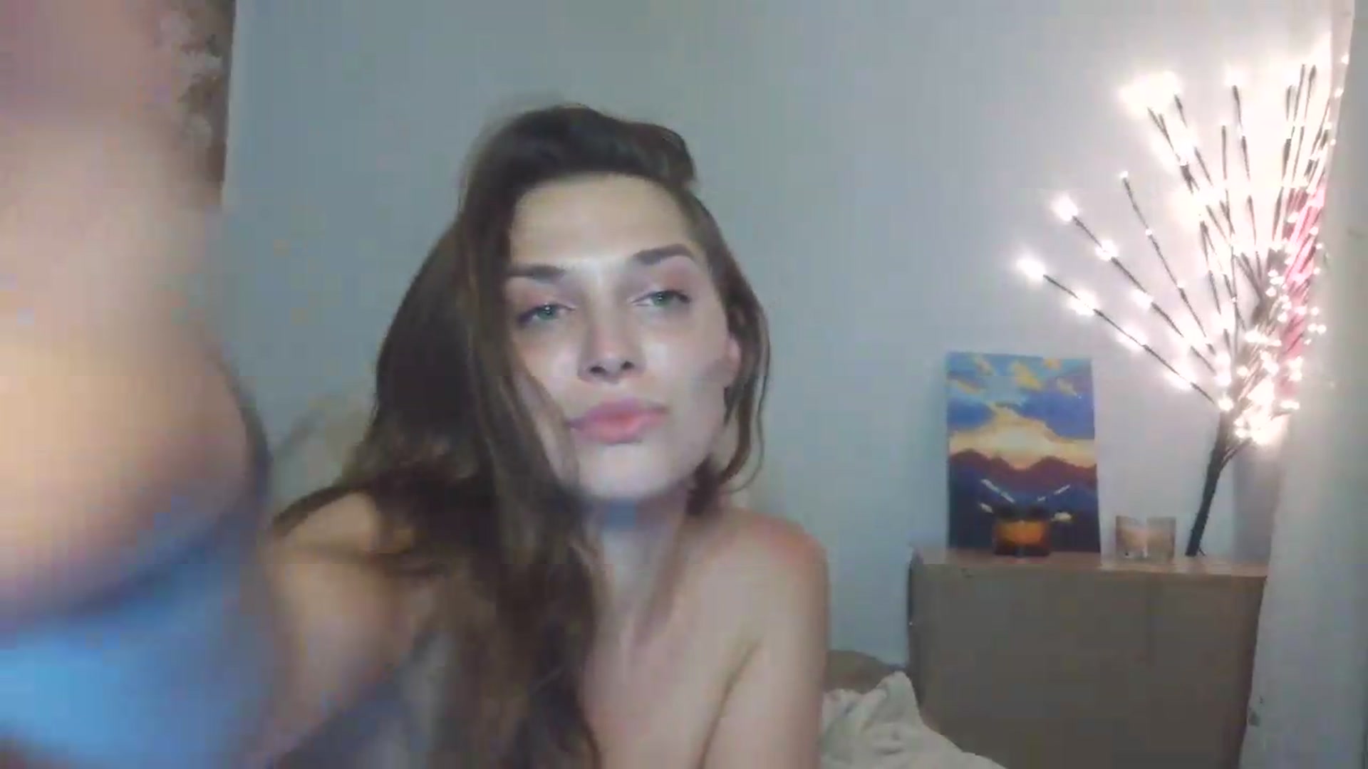 Gallery image thumbnail from HaleyReed's myfreecams stream on, 05/27/2026, 14:43 image 17 of 20
