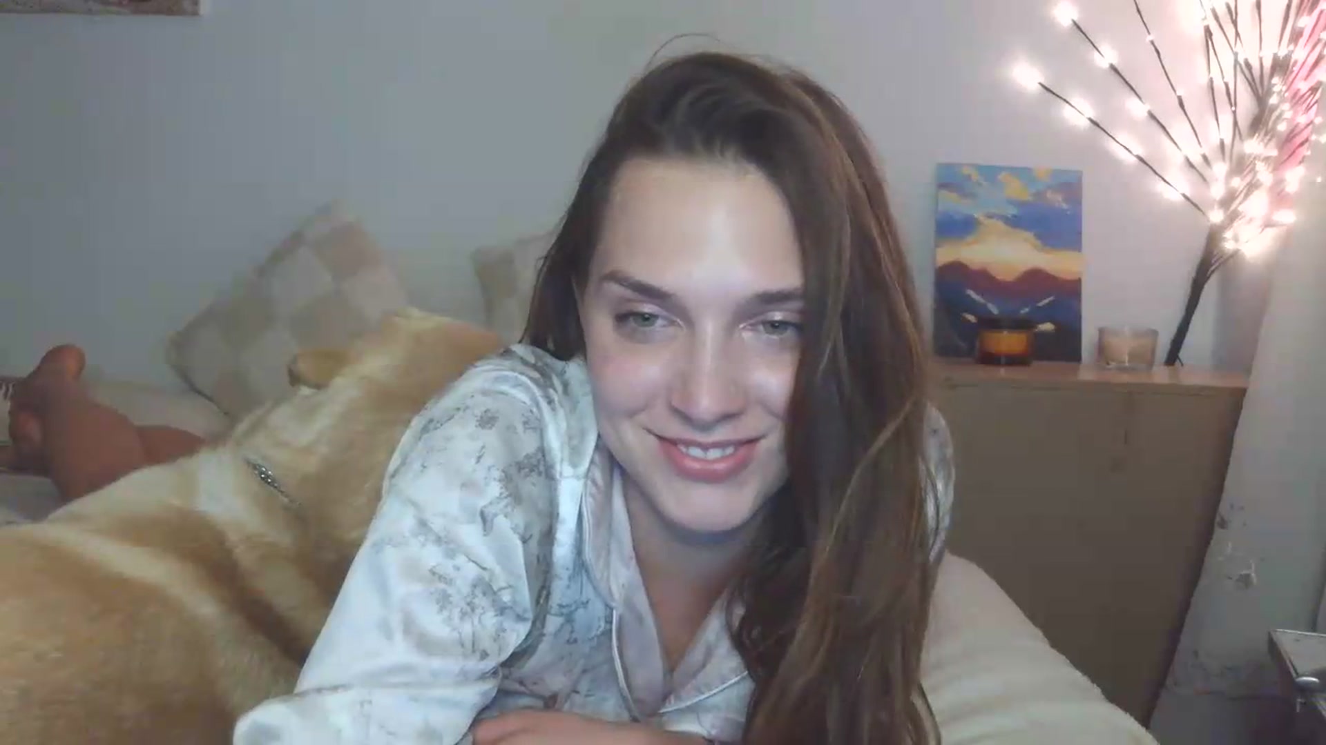 Gallery image thumbnail from HaleyReed's myfreecams stream on, 05/27/2026, 14:43 image 2 of 20