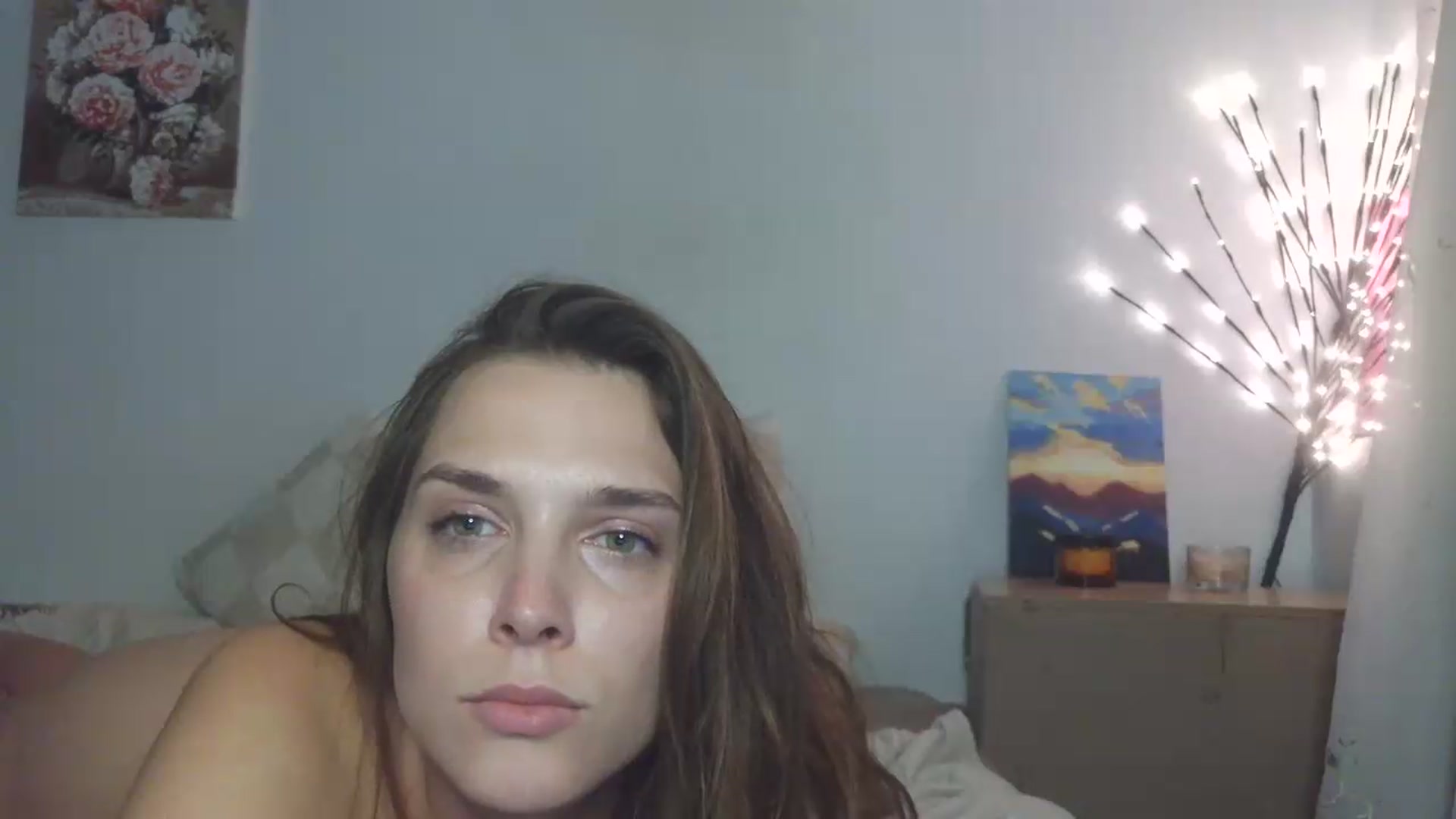Gallery image thumbnail from HaleyReed's myfreecams stream on, 05/27/2026, 14:43 image 15 of 20