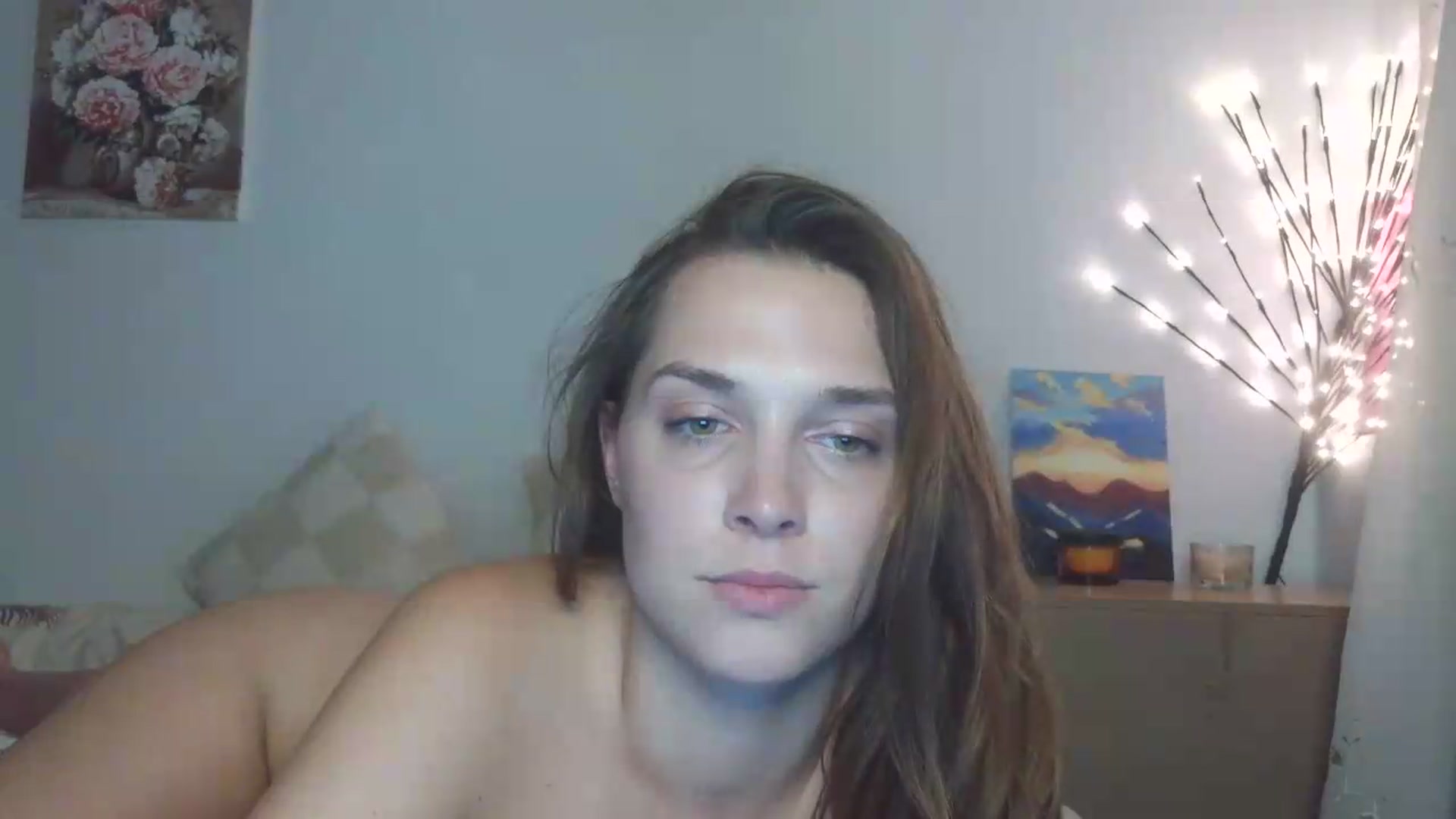 Gallery image thumbnail from HaleyReed's myfreecams stream on, 05/27/2026, 14:43 image 9 of 20