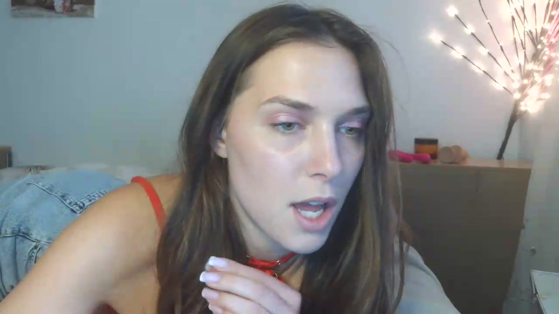 Gallery image thumbnail from HaleyReed's myfreecams stream on, 05/28/2026, 15:56 image 3 of 20