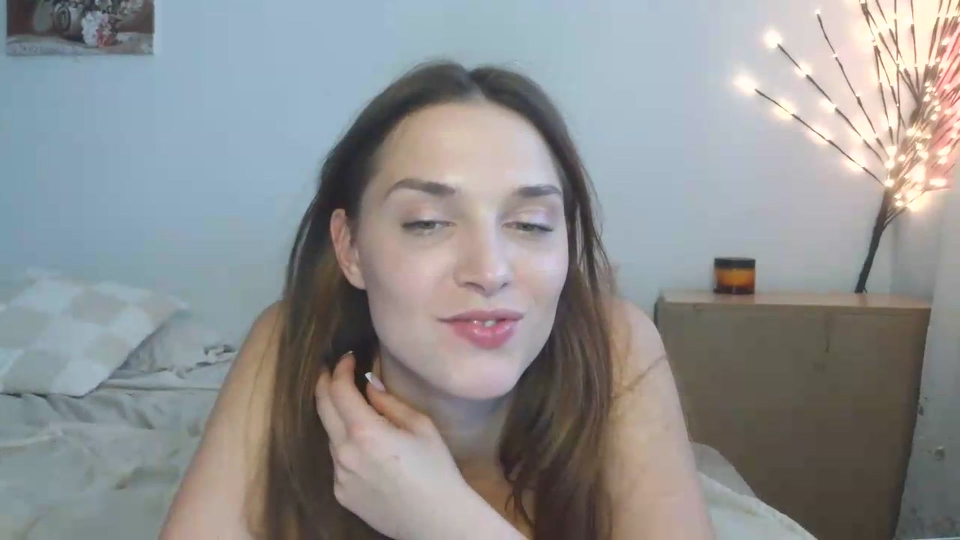 Gallery image thumbnail from HaleyReed's myfreecams stream on, 05/29/2026, 13:42 image 6 of 20