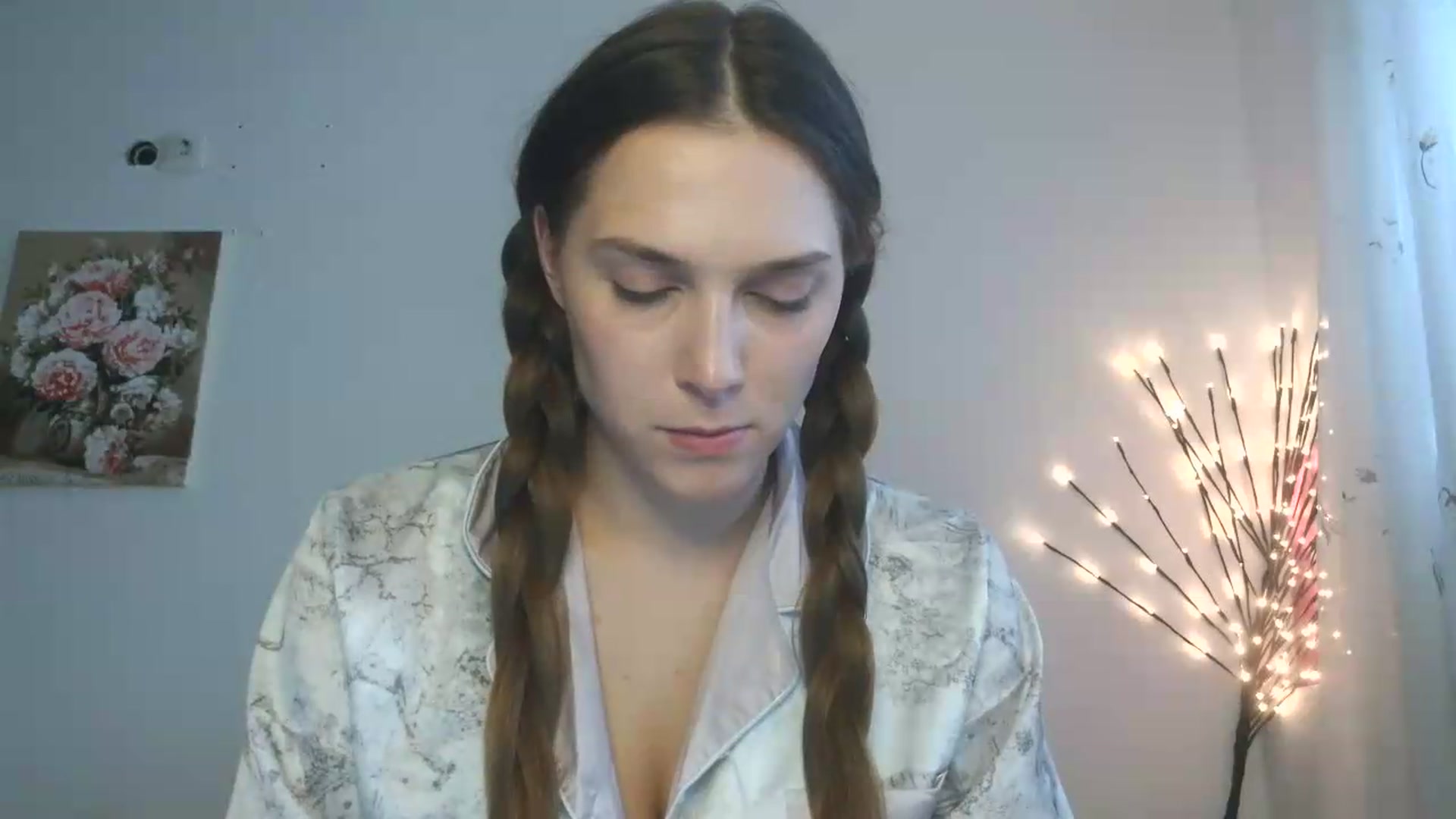 Gallery image thumbnail from HaleyReed's myfreecams stream on, 05/29/2026, 14:10 image 5 of 20