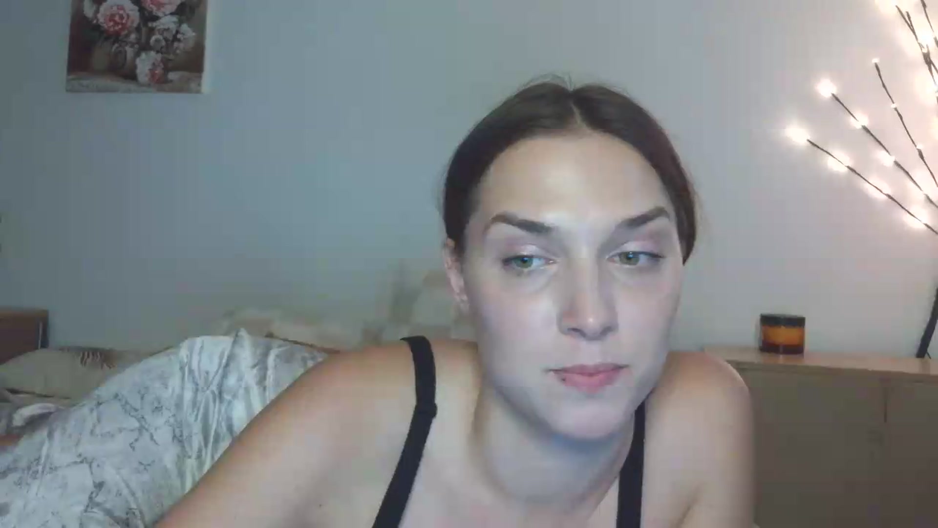 Gallery image thumbnail from HaleyReed's myfreecams stream on, 05/29/2026, 16:52 image 5 of 20