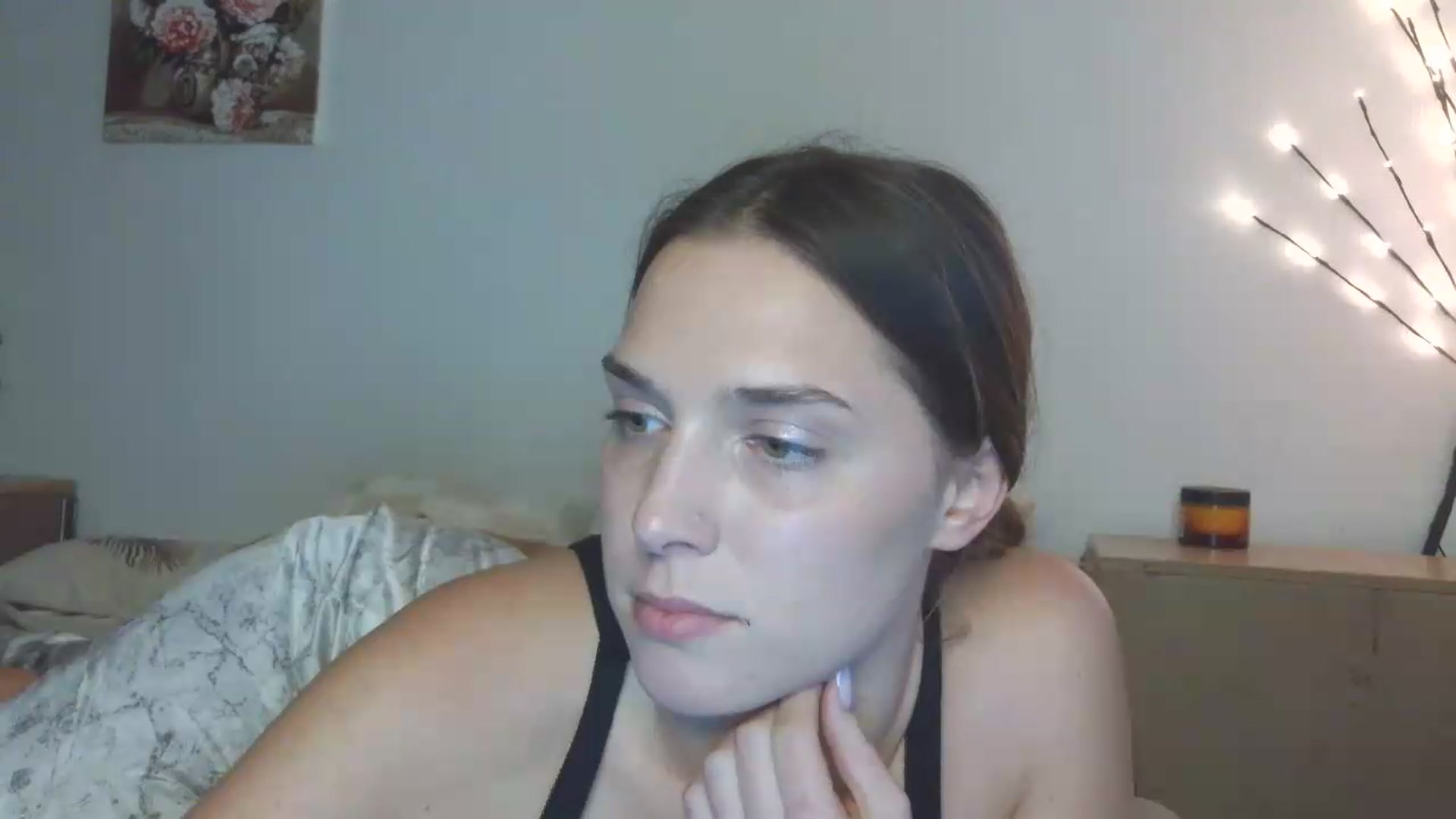 Gallery image thumbnail from HaleyReed's myfreecams stream on, 05/29/2026, 16:52 image 3 of 20