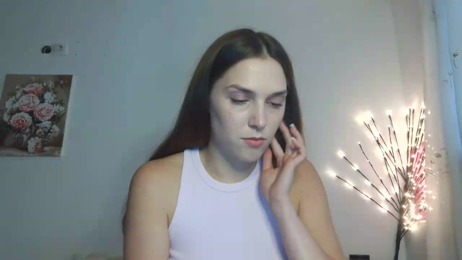 Gallery image thumbnail from HaleyReed's myfreecams stream on, 05/31/2026, 10:51 image 4 of 20