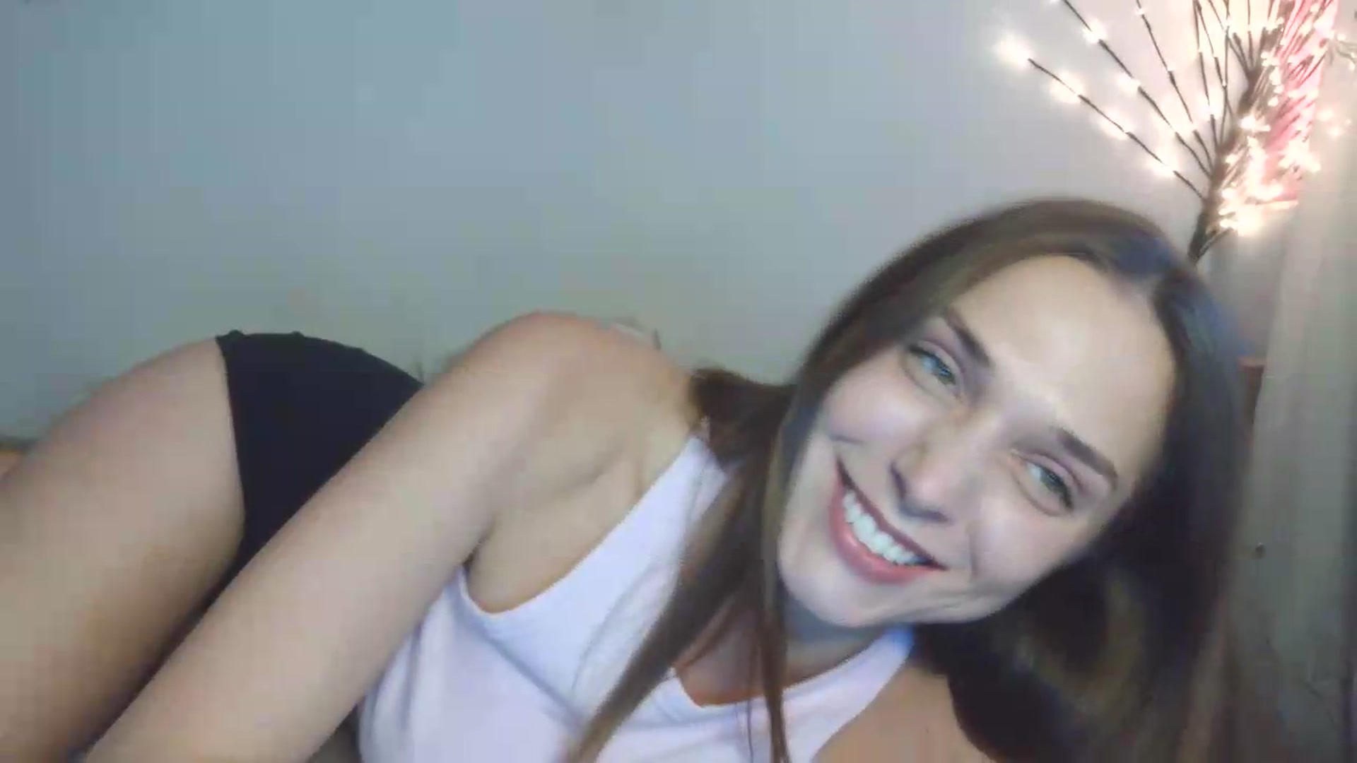 Gallery image thumbnail from HaleyReed's myfreecams stream on, 05/31/2026, 11:56 image 20 of 20