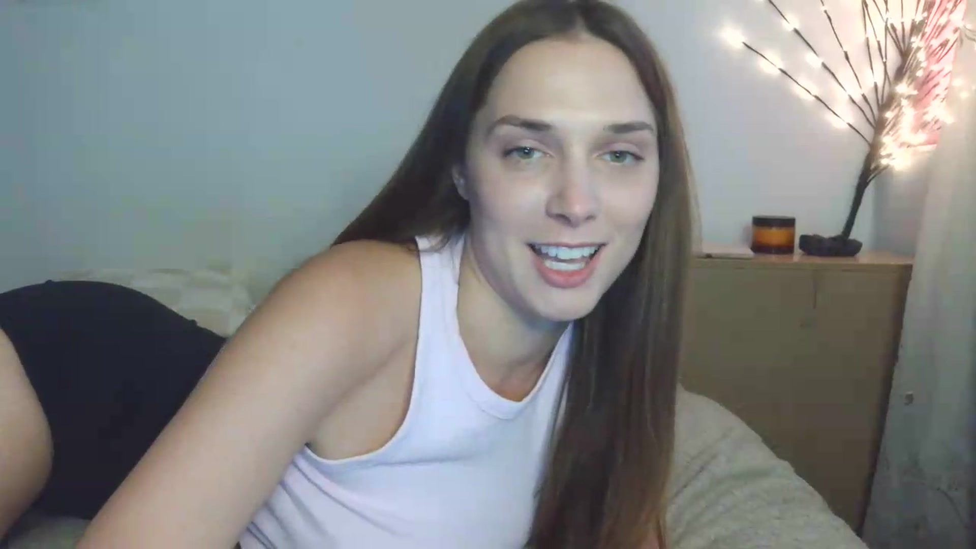 Gallery image thumbnail from HaleyReed's myfreecams stream on, 05/31/2026, 11:56 image 13 of 20