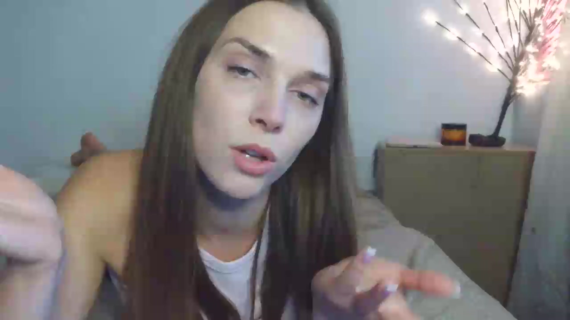 Gallery image thumbnail from HaleyReed's myfreecams stream on, 05/31/2026, 11:56 image 10 of 20