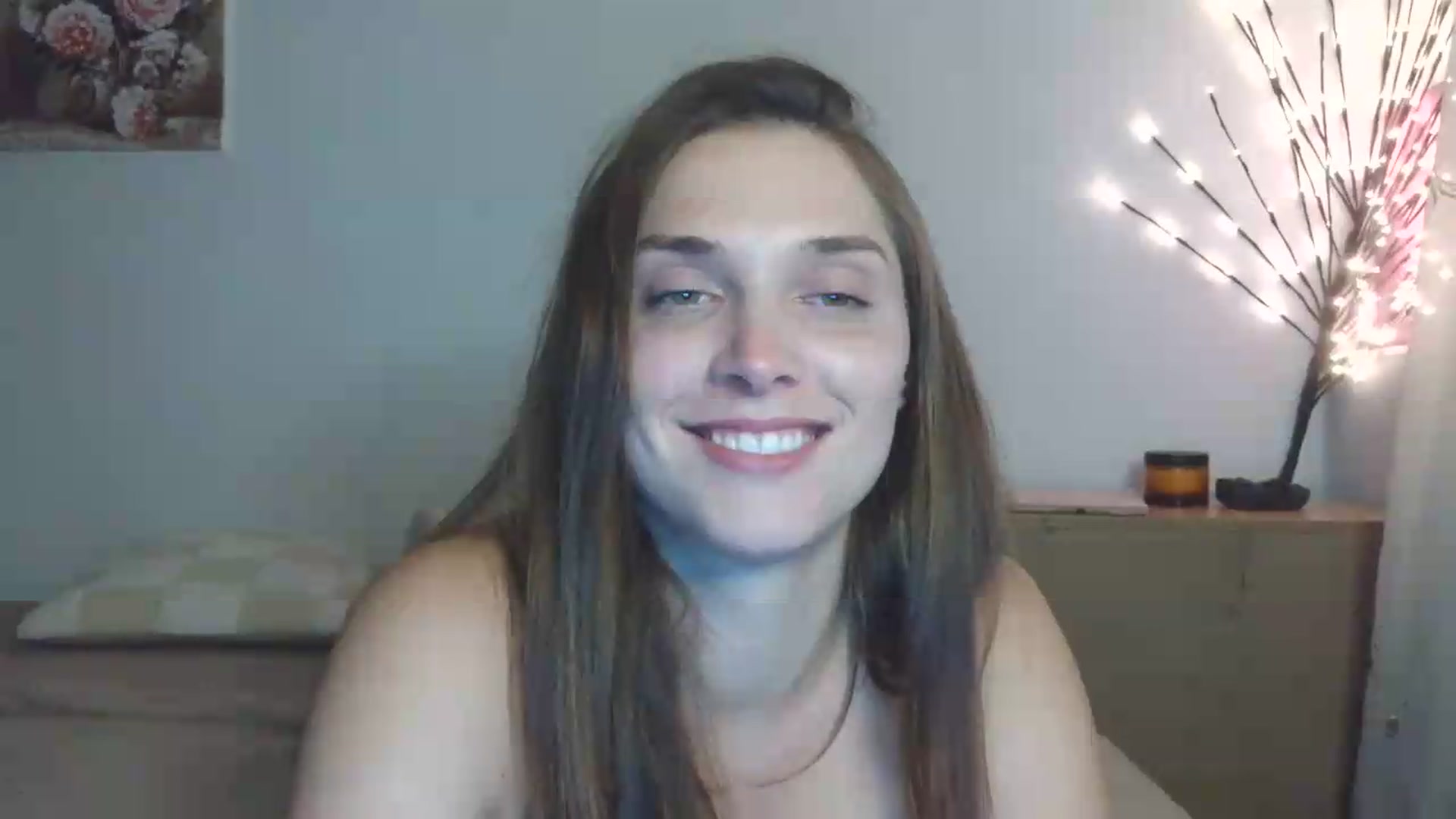 Gallery image thumbnail from HaleyReed's myfreecams stream on, 05/31/2026, 13:36 image 17 of 20