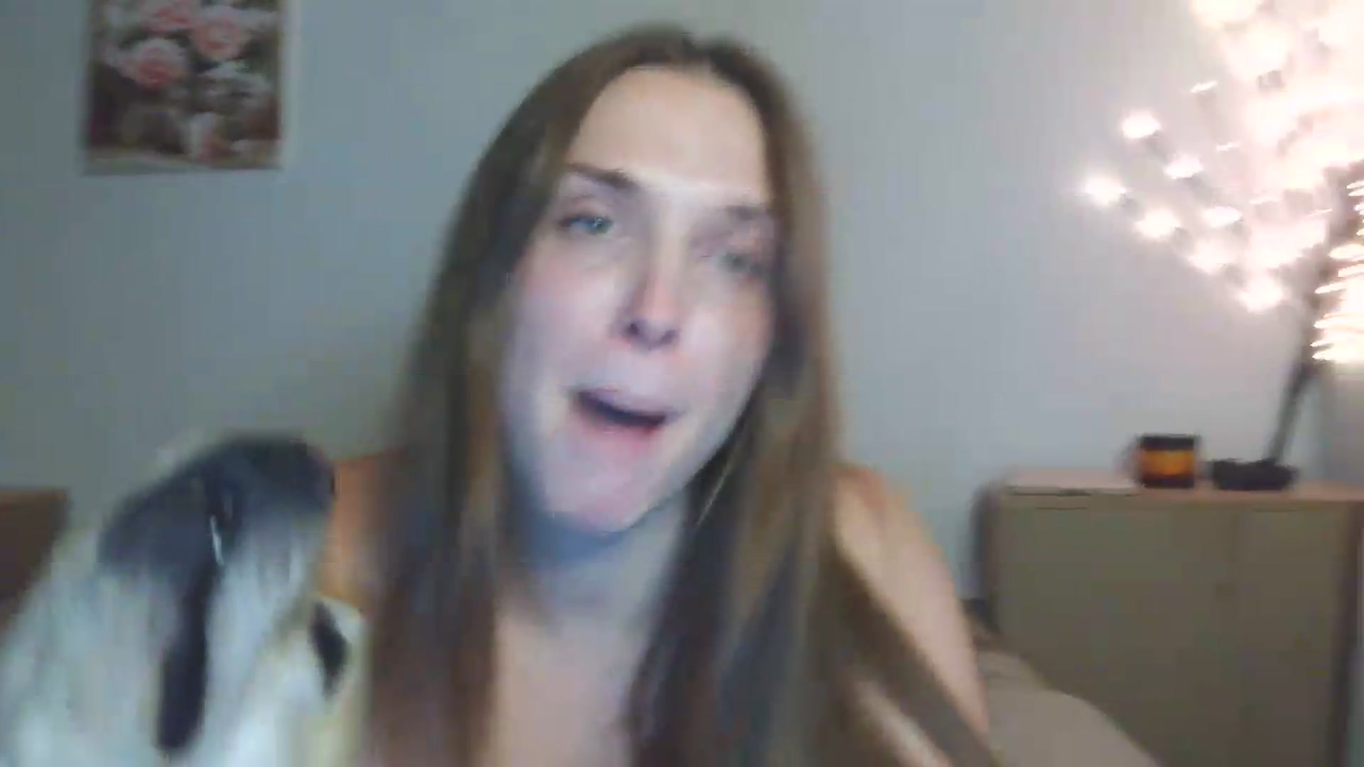 Gallery image thumbnail from HaleyReed's myfreecams stream on, 05/31/2026, 13:36 image 18 of 20