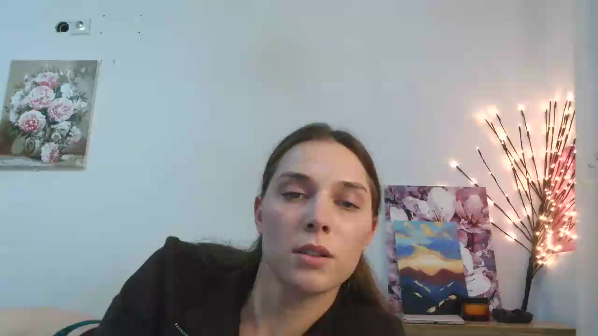 Gallery image thumbnail from HaleyReed's myfreecams stream on, 05/31/2026, 15:29 image 8 of 20