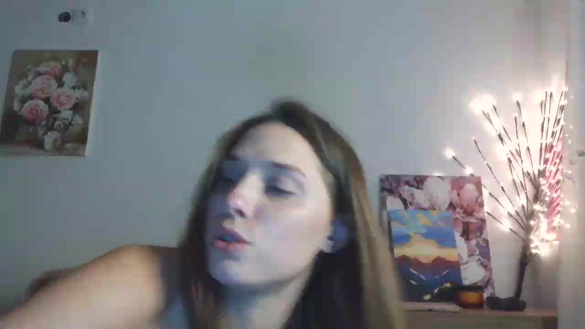 Gallery image thumbnail from HaleyReed's myfreecams stream on, 05/31/2026, 15:29 image 1 of 20