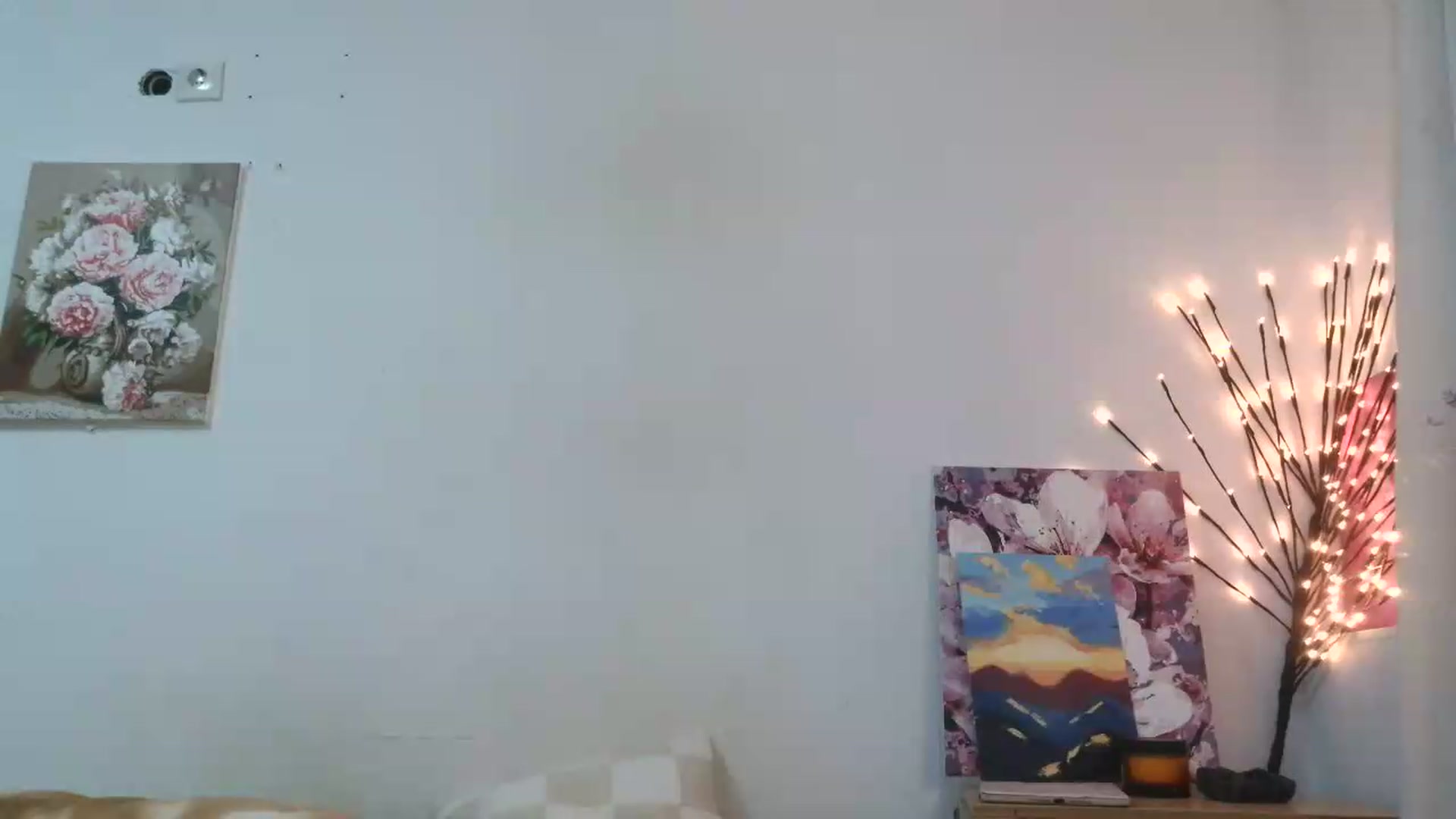 Gallery image thumbnail from HaleyReed's myfreecams stream on, 05/31/2026, 15:29 image 7 of 20