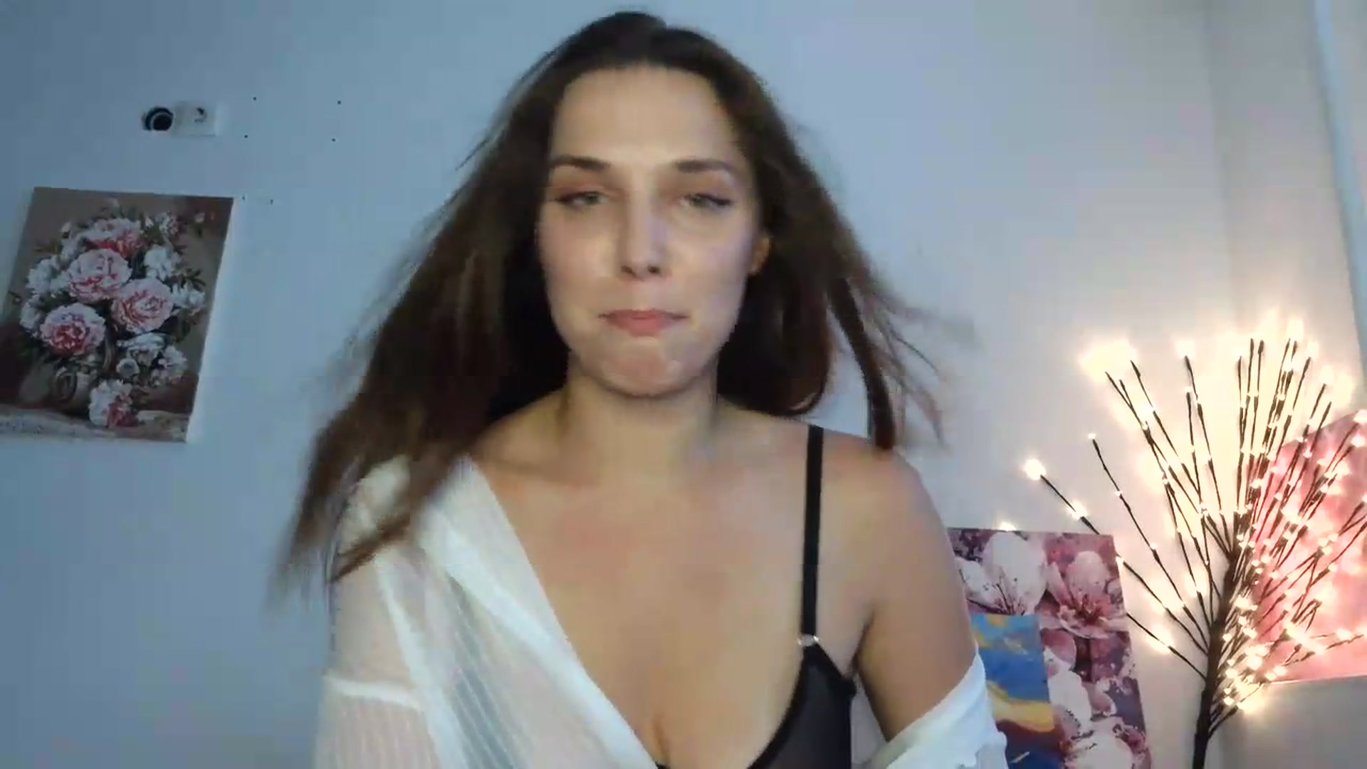 Gallery image thumbnail from HaleyReed's myfreecams stream on, 06/12/2026, 13:49 image 8 of 20