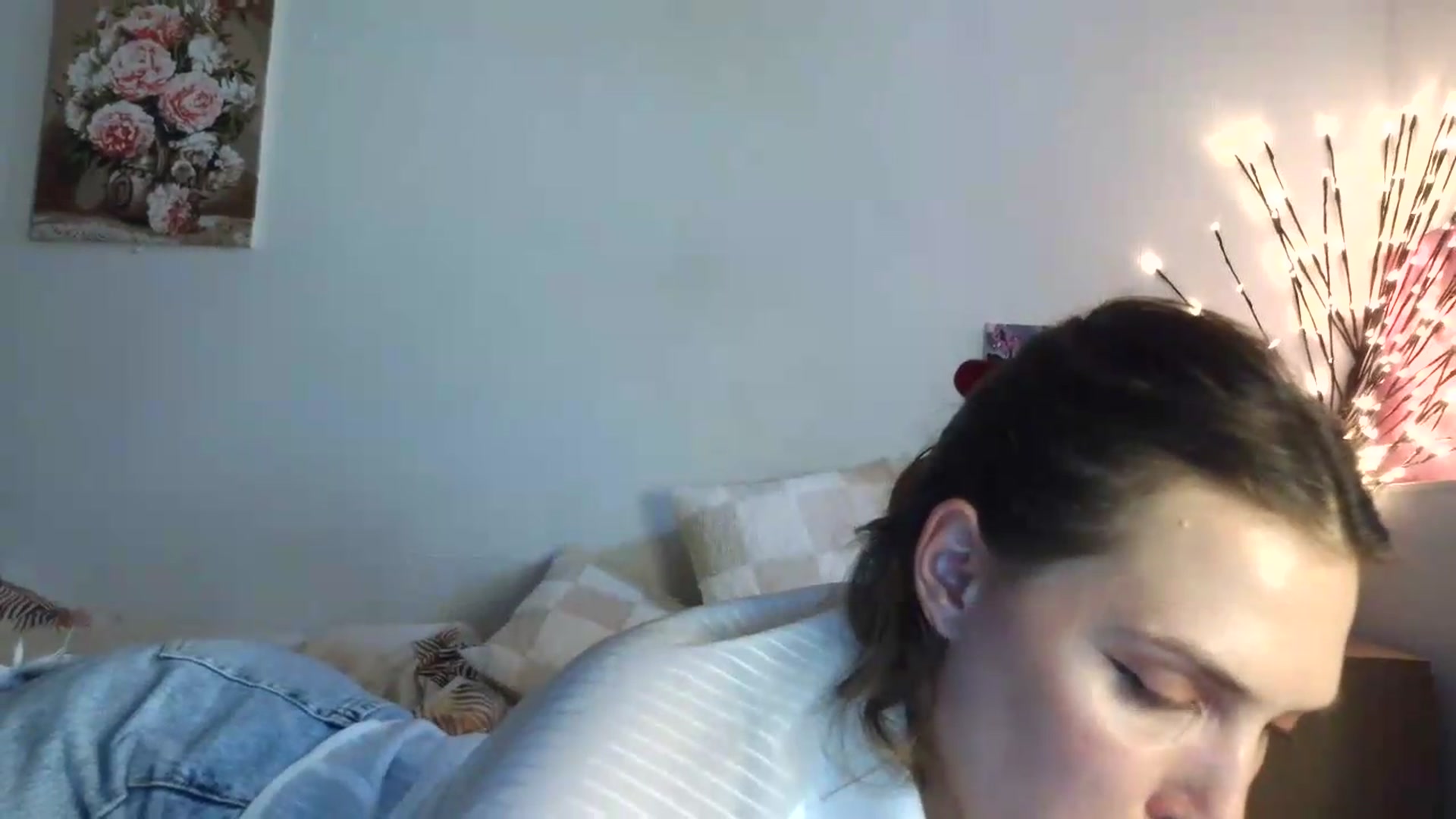 Gallery image thumbnail from HaleyReed's myfreecams stream on, 06/12/2026, 16:13 image 12 of 20