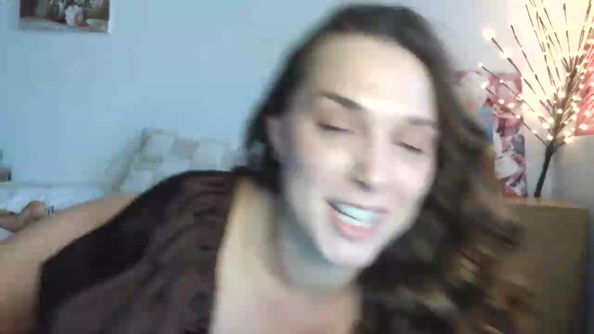 Gallery image thumbnail from HaleyReed's myfreecams stream on, 06/14/2026, 13:03 image 6 of 20