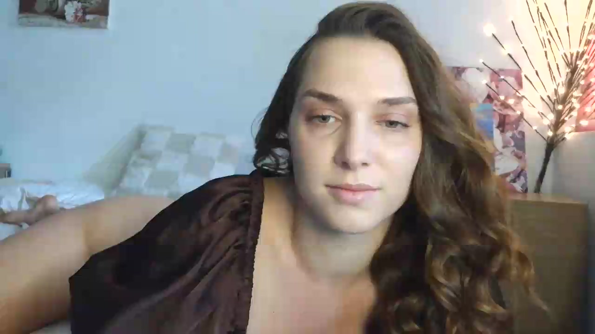Gallery image thumbnail from HaleyReed's myfreecams stream on, 06/14/2026, 13:03 image 4 of 20