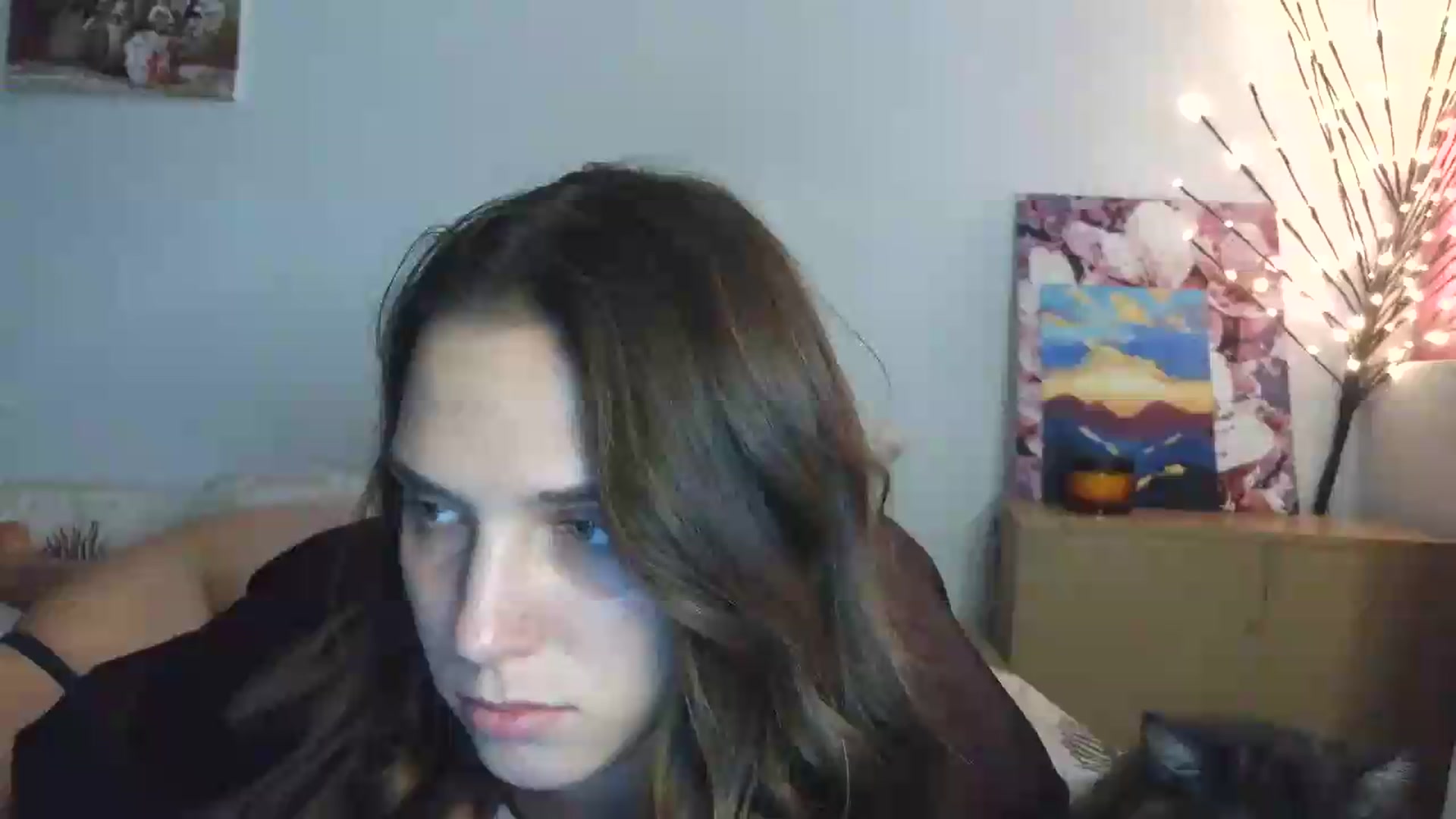 Gallery image thumbnail from HaleyReed's myfreecams stream on, 06/14/2026, 16:23 image 17 of 20