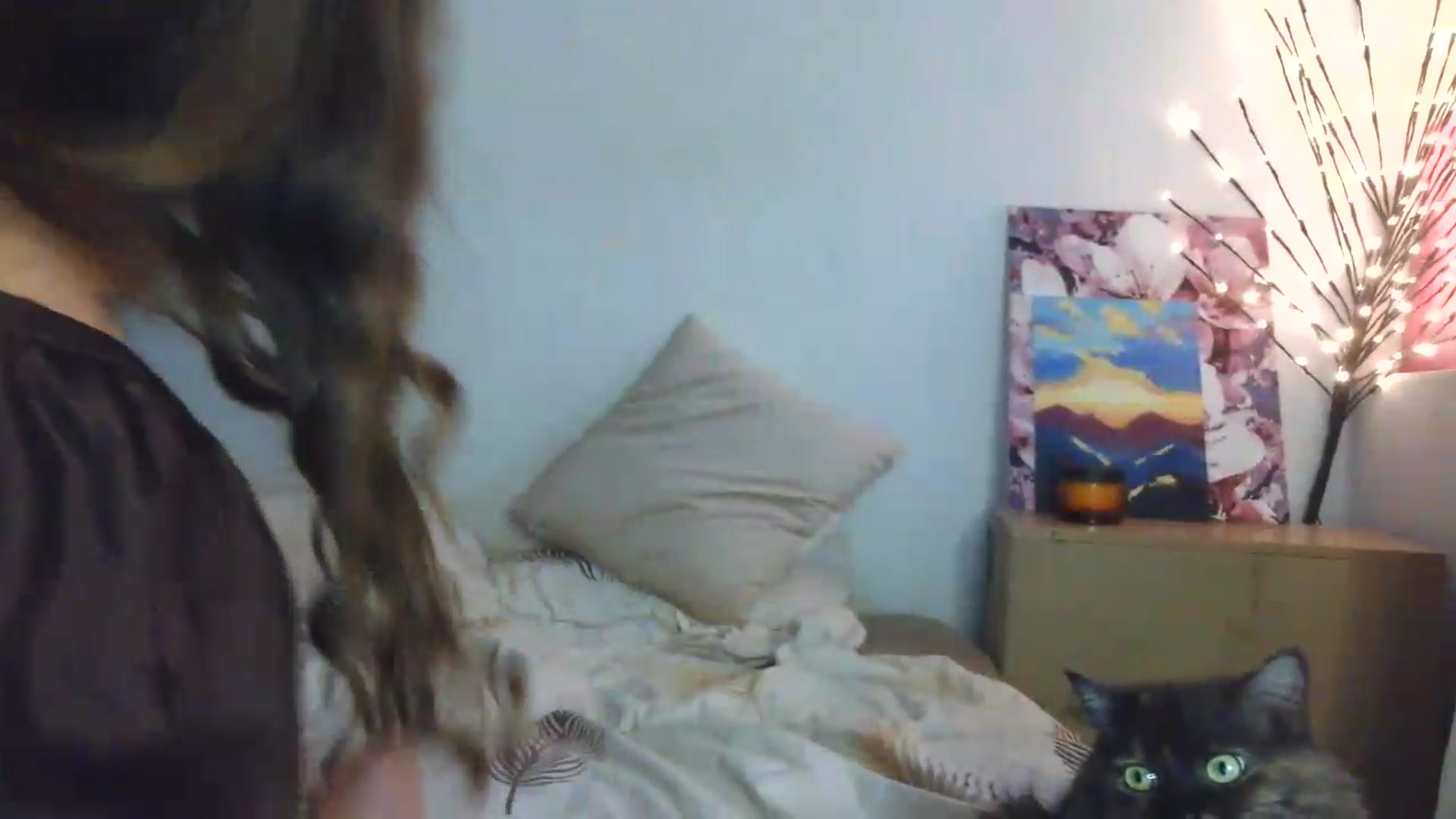 Gallery image thumbnail from HaleyReed's myfreecams stream on, 06/14/2026, 16:23 image 19 of 20