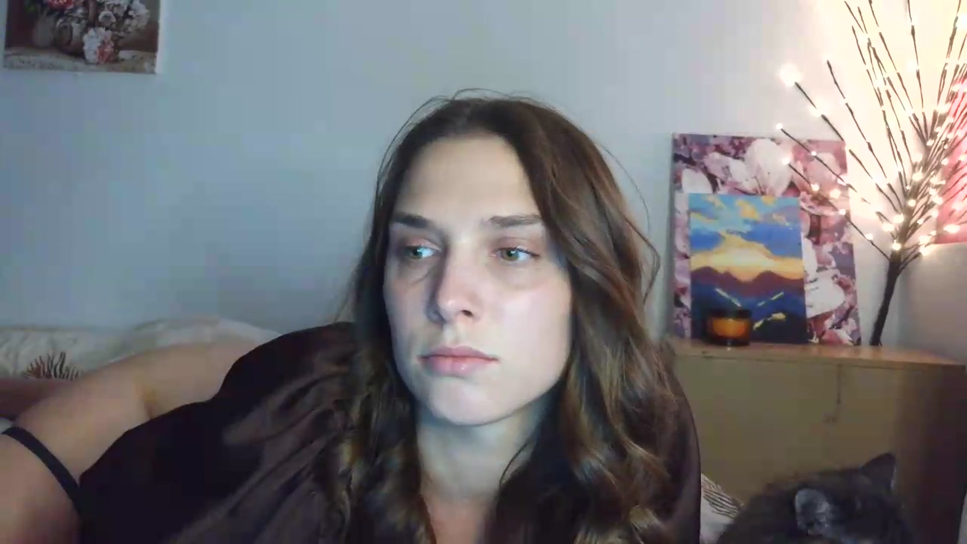 Gallery image thumbnail from HaleyReed's myfreecams stream on, 06/14/2026, 16:23 image 18 of 20
