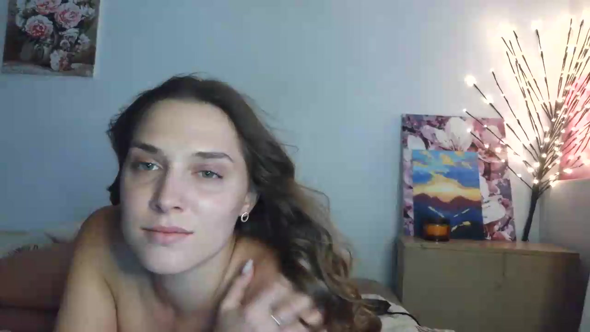 Gallery image thumbnail from HaleyReed's myfreecams stream on, 06/14/2026, 16:23 image 5 of 20