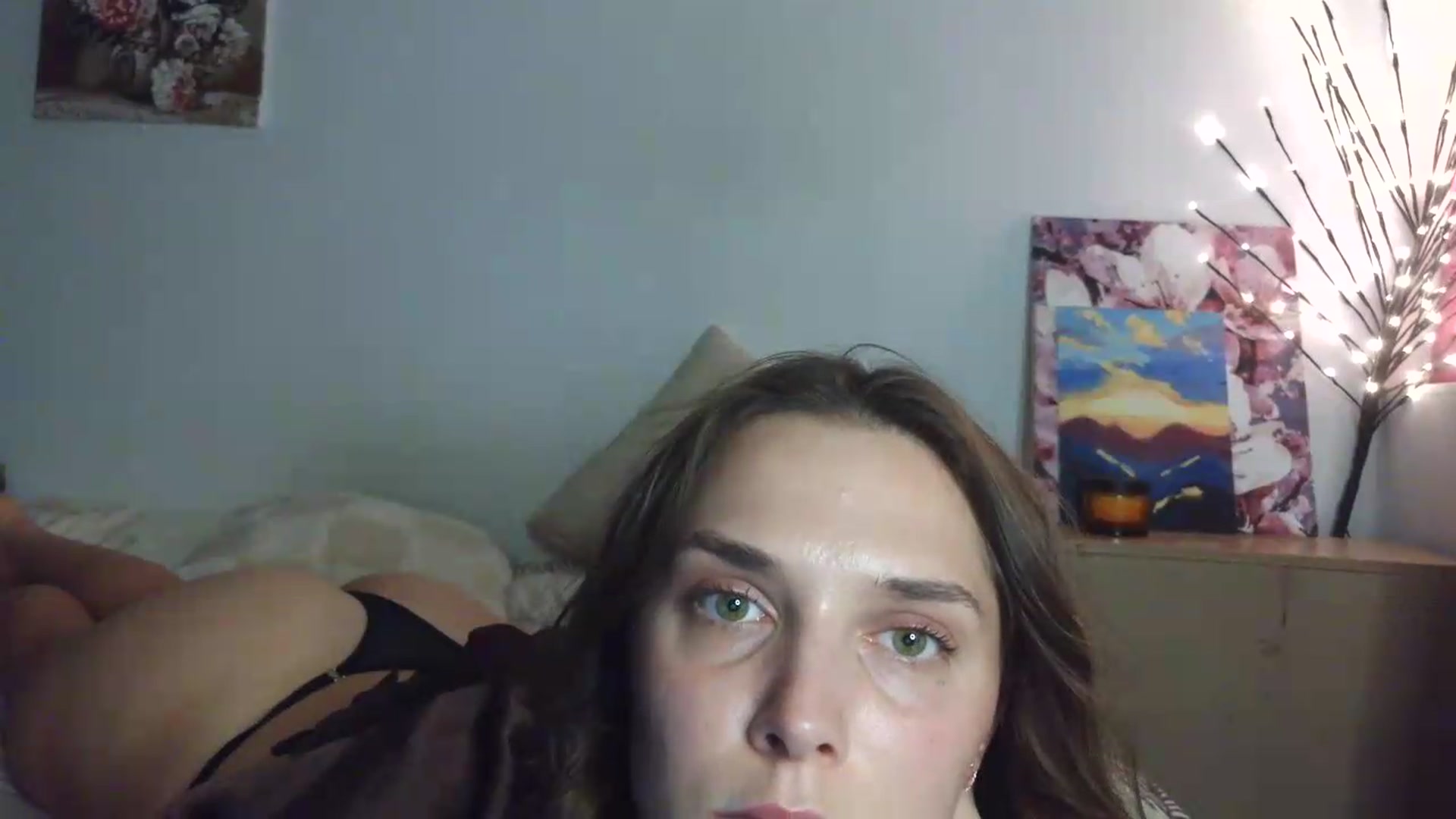 Gallery image thumbnail from HaleyReed's myfreecams stream on, 06/14/2026, 17:48 image 18 of 20