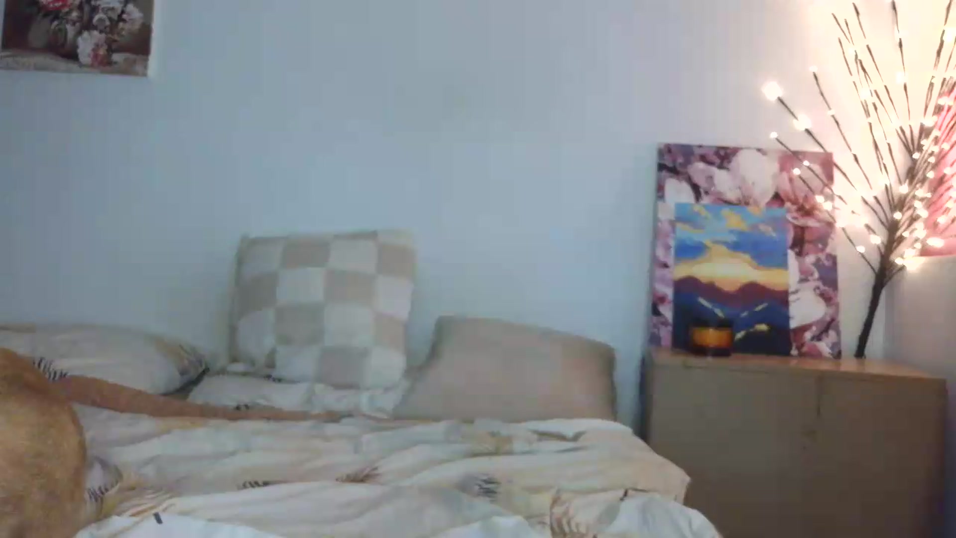 Gallery image thumbnail from HaleyReed's myfreecams stream on, 06/15/2026, 15:59 image 6 of 20