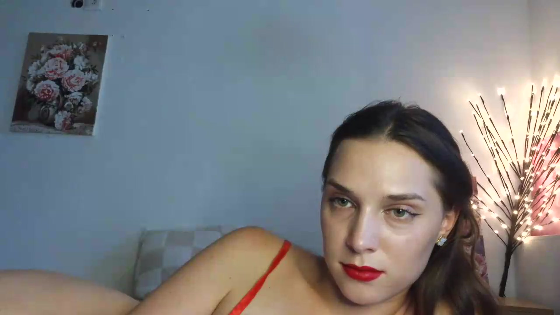 Gallery image thumbnail from HaleyReed's myfreecams stream on, 06/15/2026, 16:18 image 4 of 20