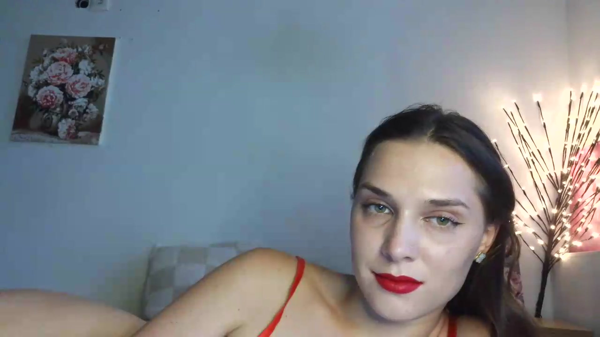 Gallery image thumbnail from HaleyReed's myfreecams stream on, 06/15/2026, 16:18 image 6 of 20
