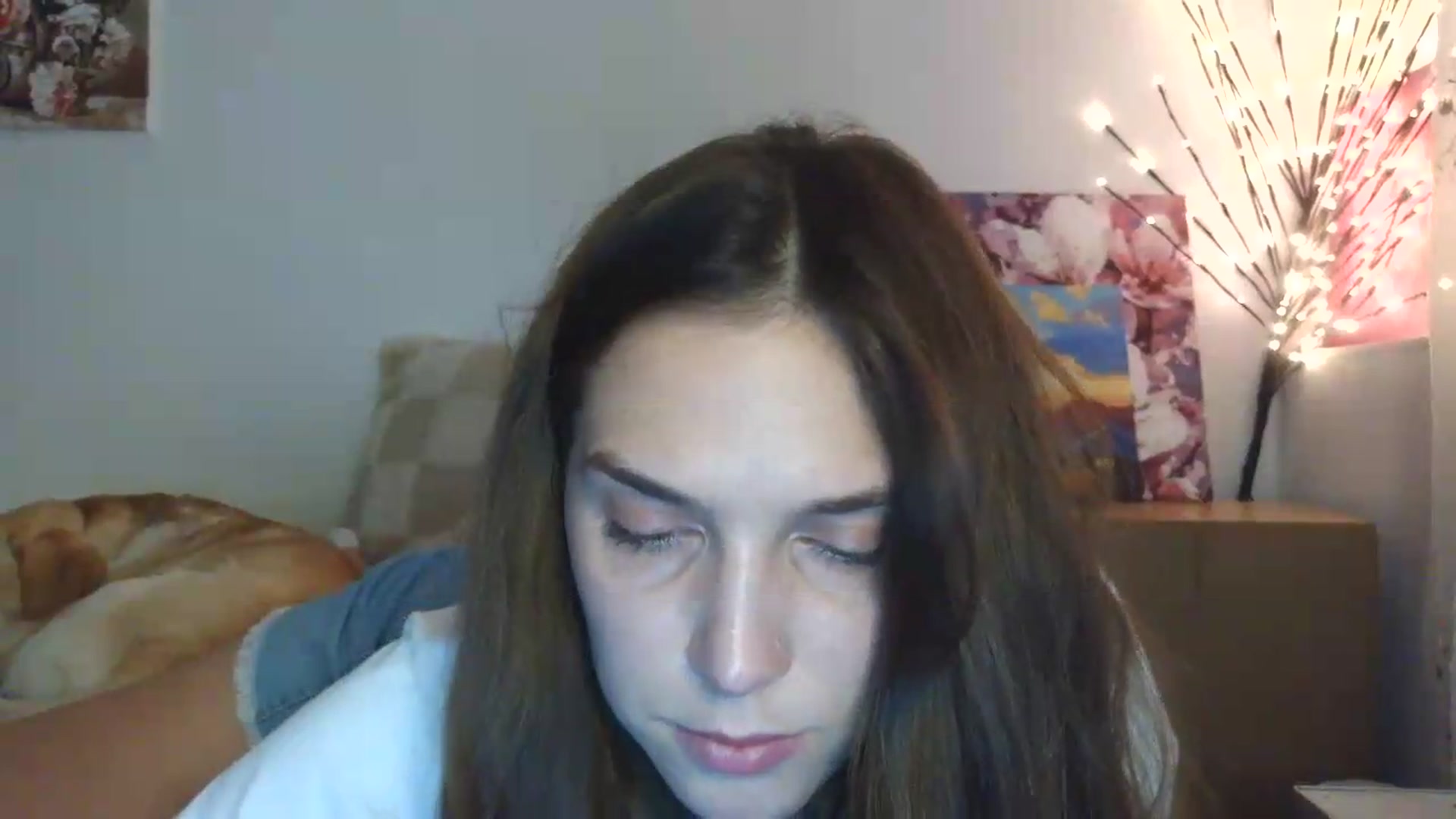 Gallery image thumbnail from HaleyReed's myfreecams stream on, 06/19/2026, 12:27 image 9 of 20