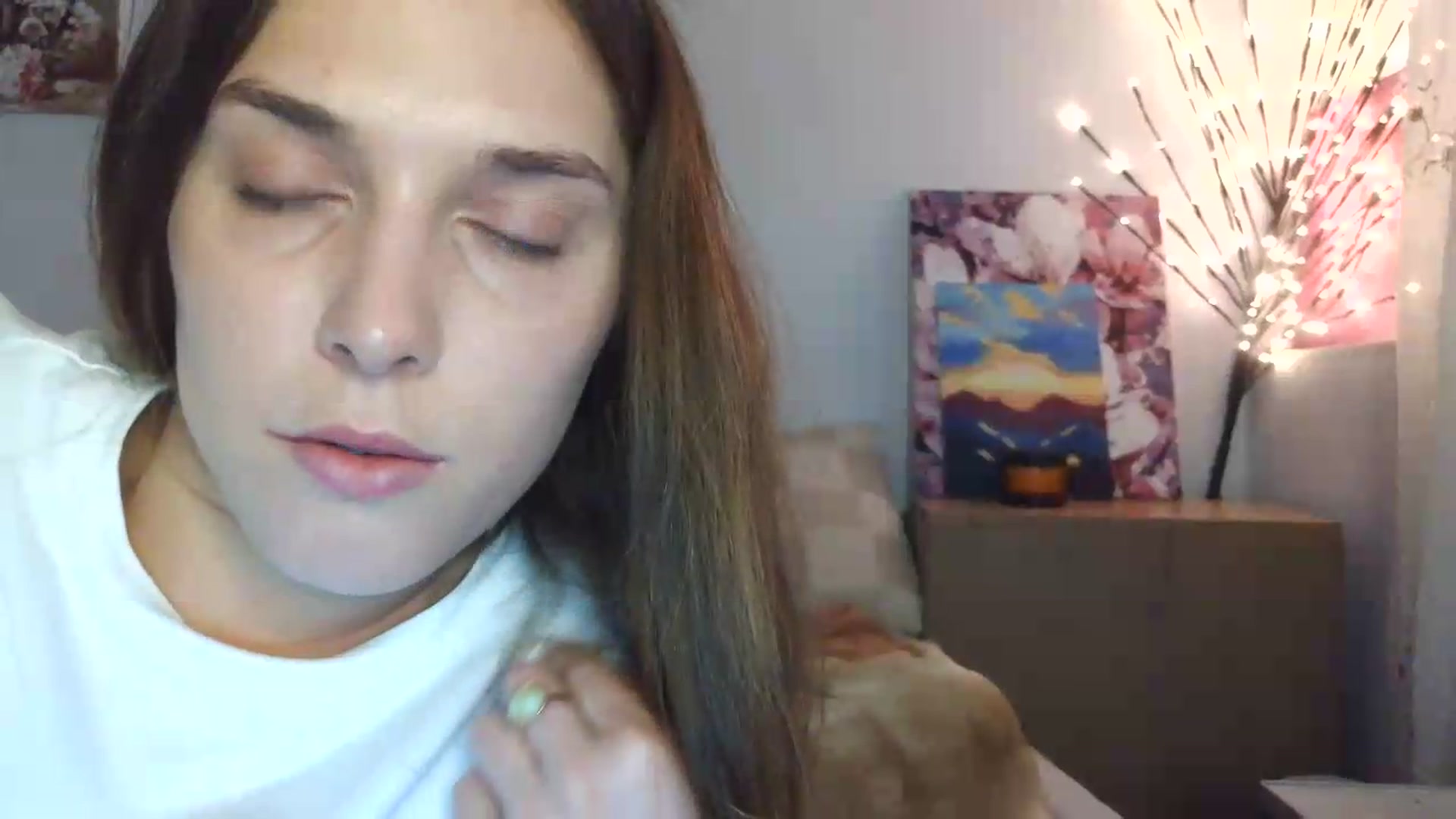 Gallery image thumbnail from HaleyReed's myfreecams stream on, 06/19/2026, 12:27 image 3 of 20
