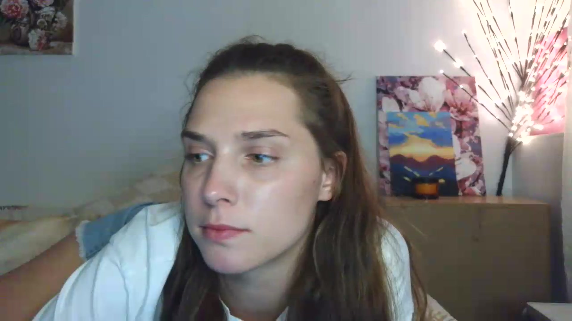Gallery image thumbnail from HaleyReed's myfreecams stream on, 06/19/2026, 16:16 image 10 of 20