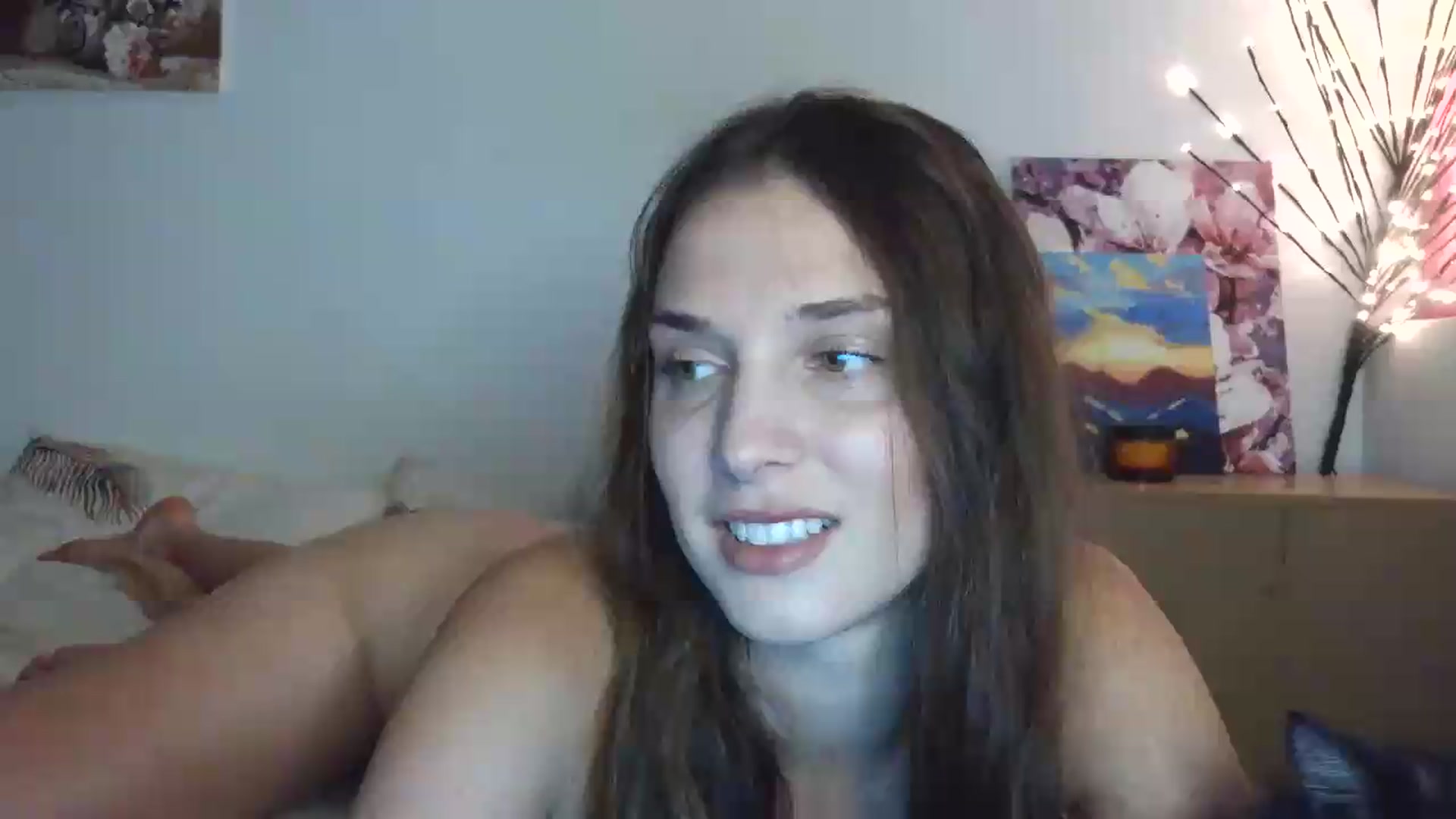 Gallery image thumbnail from HaleyReed's myfreecams stream on, 06/21/2026, 11:51 image 15 of 20