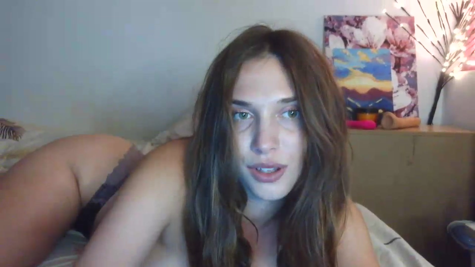 Gallery image thumbnail from HaleyReed's myfreecams stream on, 06/21/2026, 14:08 image 7 of 20