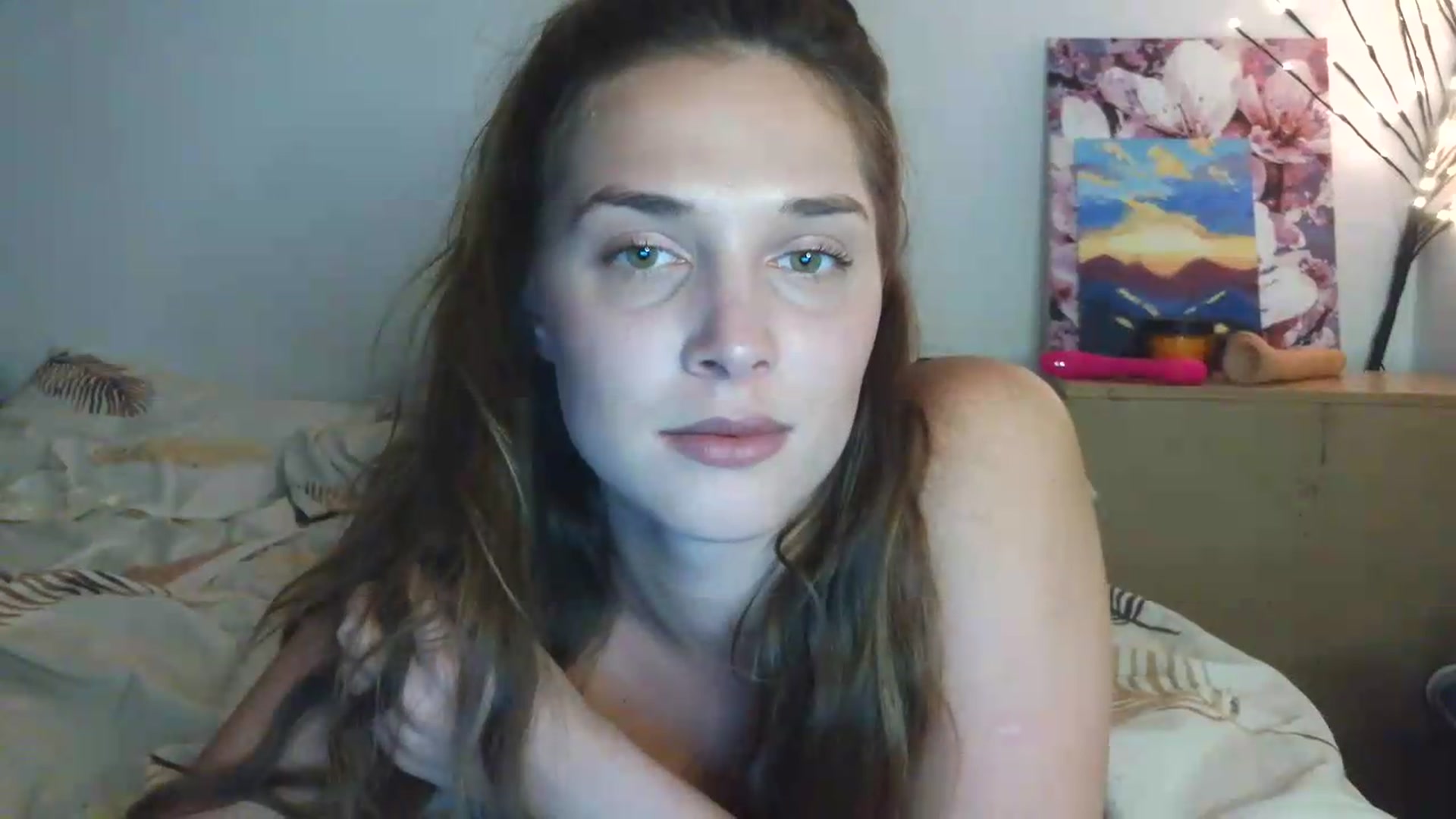 Gallery image thumbnail from HaleyReed's myfreecams stream on, 06/21/2026, 14:08 image 19 of 20