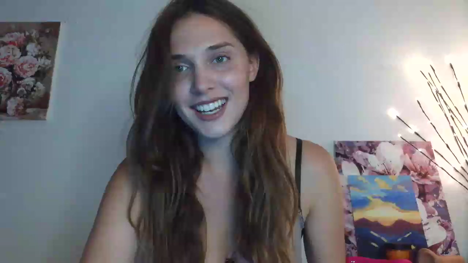 Gallery image thumbnail from HaleyReed's myfreecams stream on, 06/21/2026, 14:08 image 10 of 20