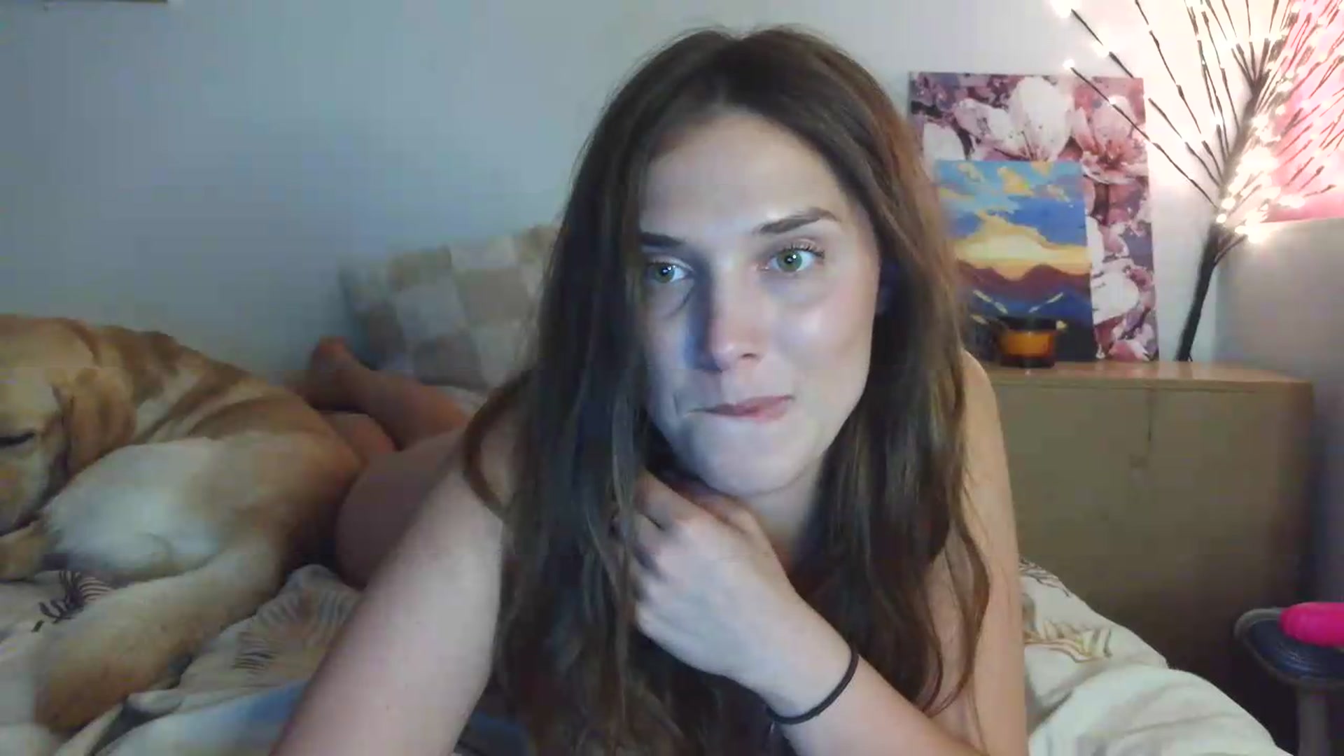 Gallery image thumbnail from HaleyReed's myfreecams stream on, 06/21/2026, 15:39 image 8 of 20
