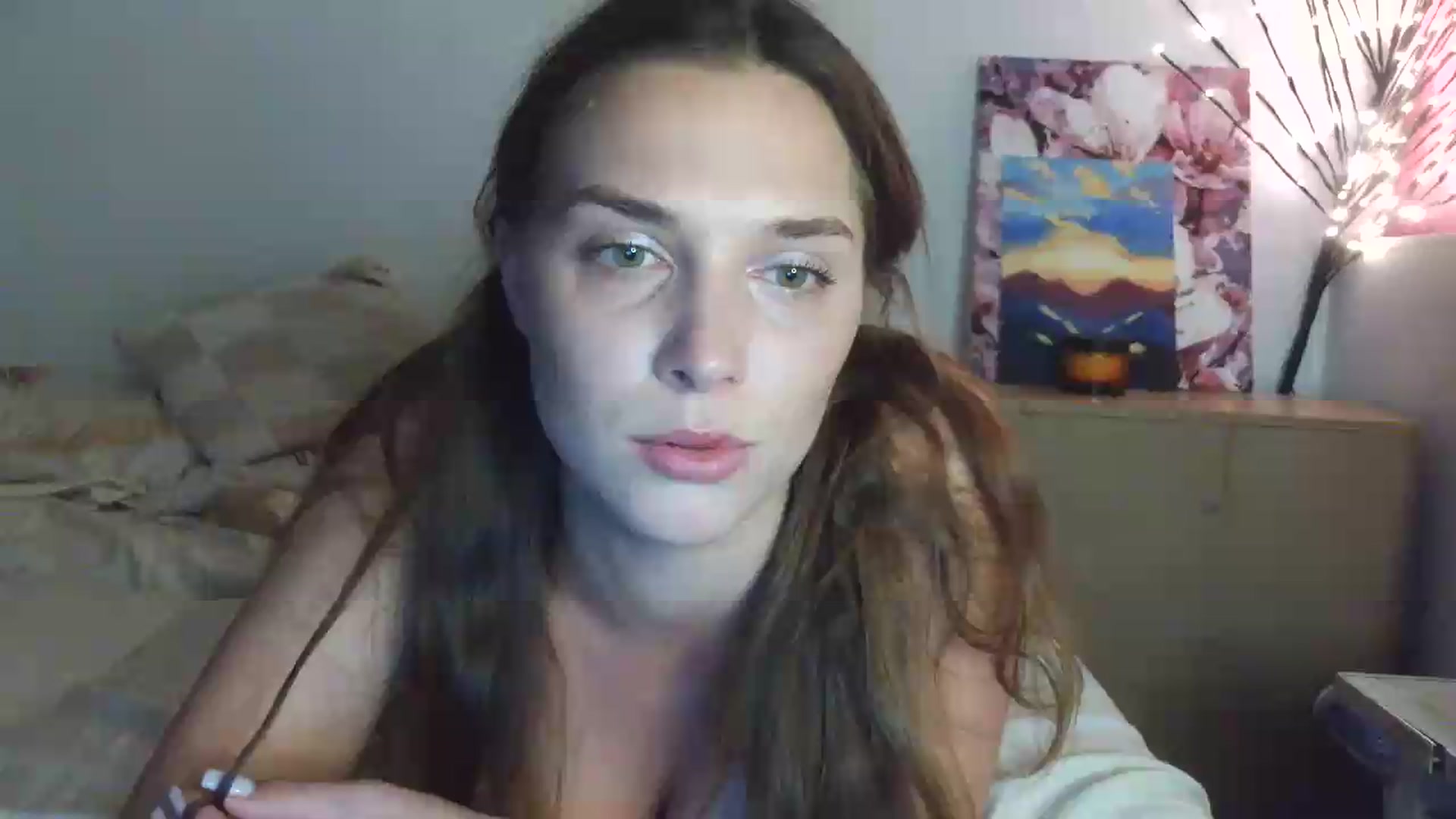 Gallery image thumbnail from HaleyReed's myfreecams stream on, 06/22/2026, 13:54 image 17 of 20