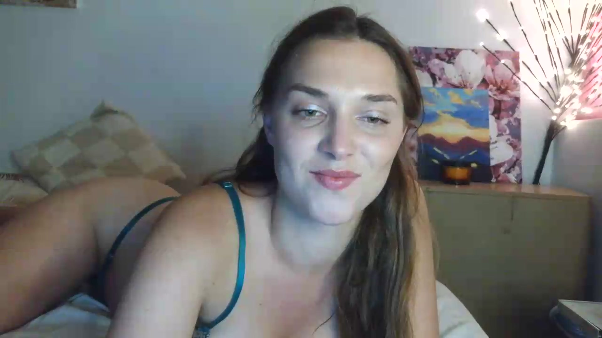 Gallery image thumbnail from HaleyReed's myfreecams stream on, 06/22/2026, 14:50 image 7 of 20