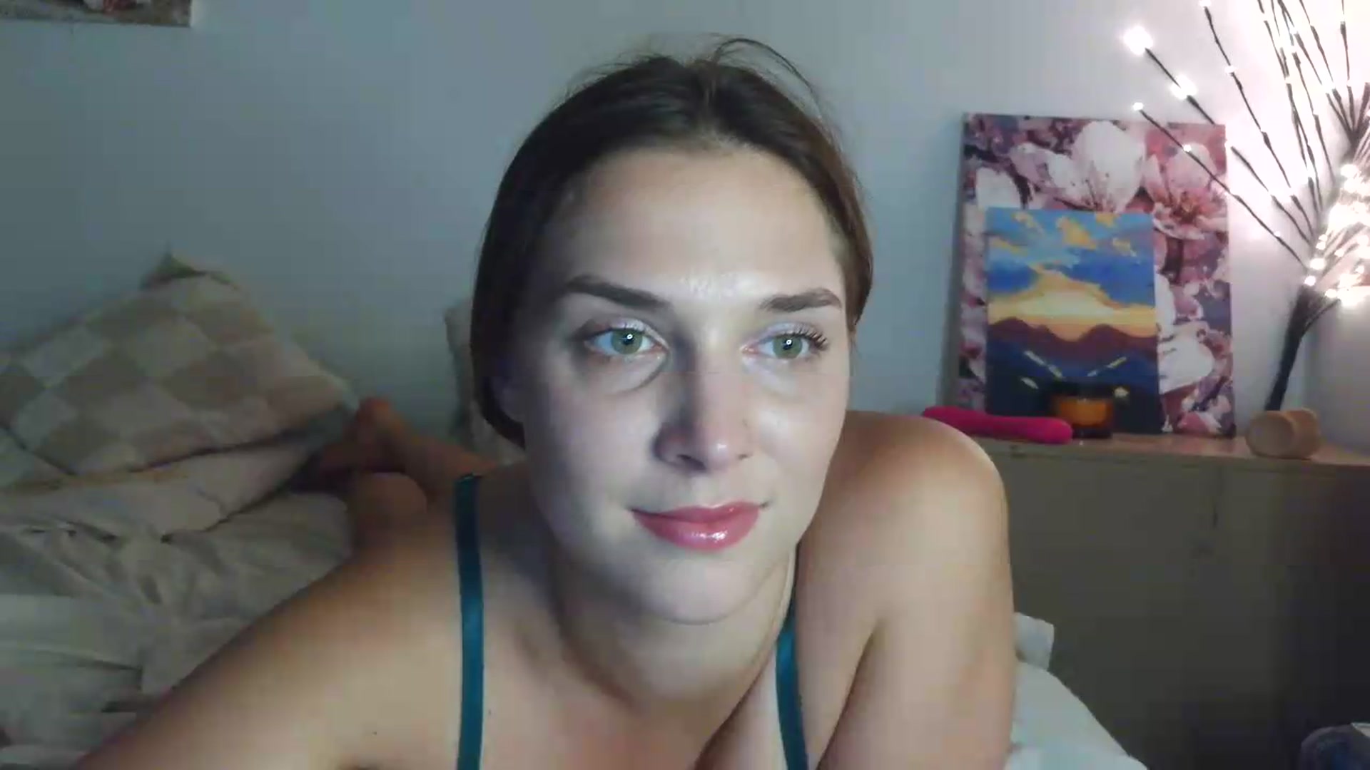 Gallery image thumbnail from HaleyReed's myfreecams stream on, 06/22/2026, 16:11 image 8 of 20