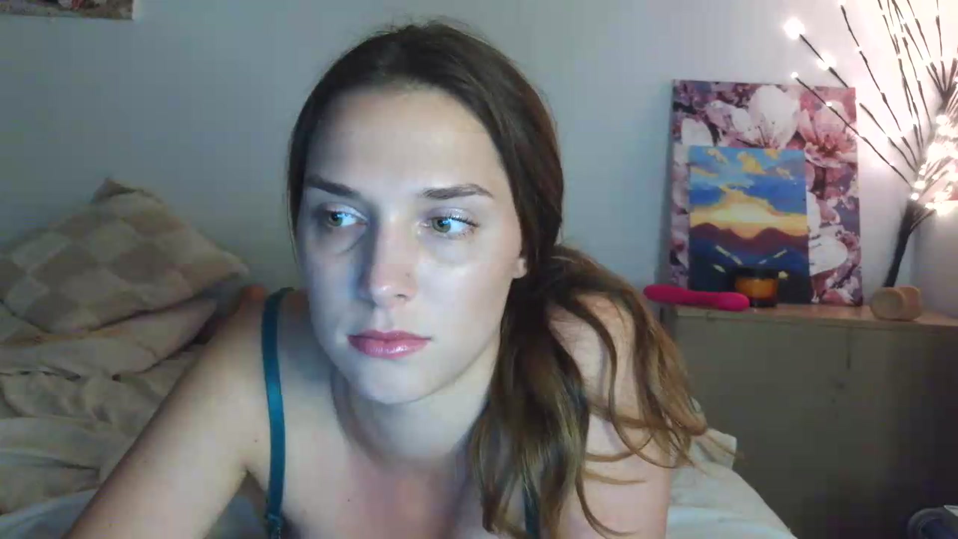 Gallery image thumbnail from HaleyReed's myfreecams stream on, 06/22/2026, 16:11 image 13 of 20