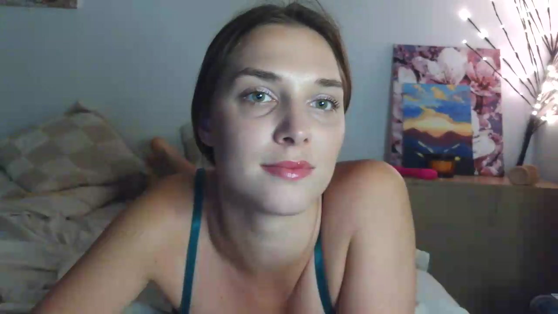 Gallery image thumbnail from HaleyReed's myfreecams stream on, 06/22/2026, 16:11 image 6 of 20