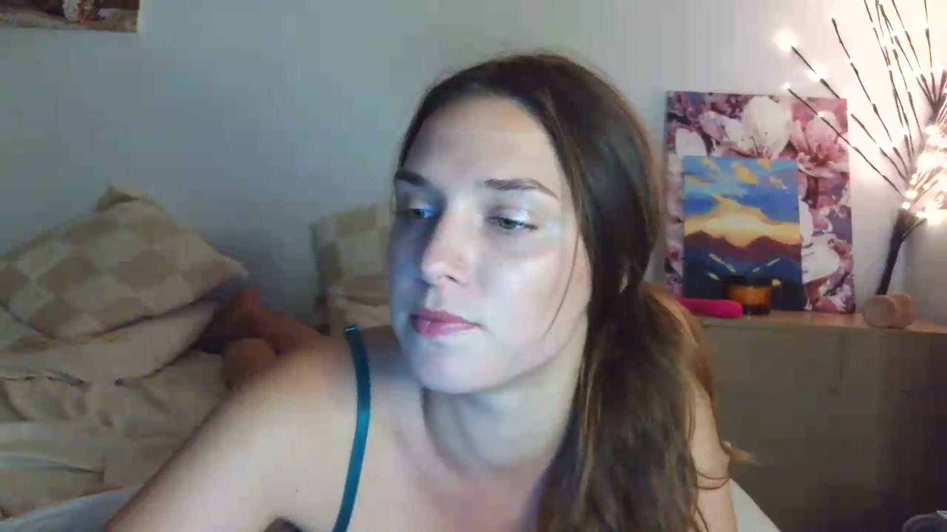 Gallery image thumbnail from HaleyReed's myfreecams stream on, 06/22/2026, 16:11 image 19 of 20